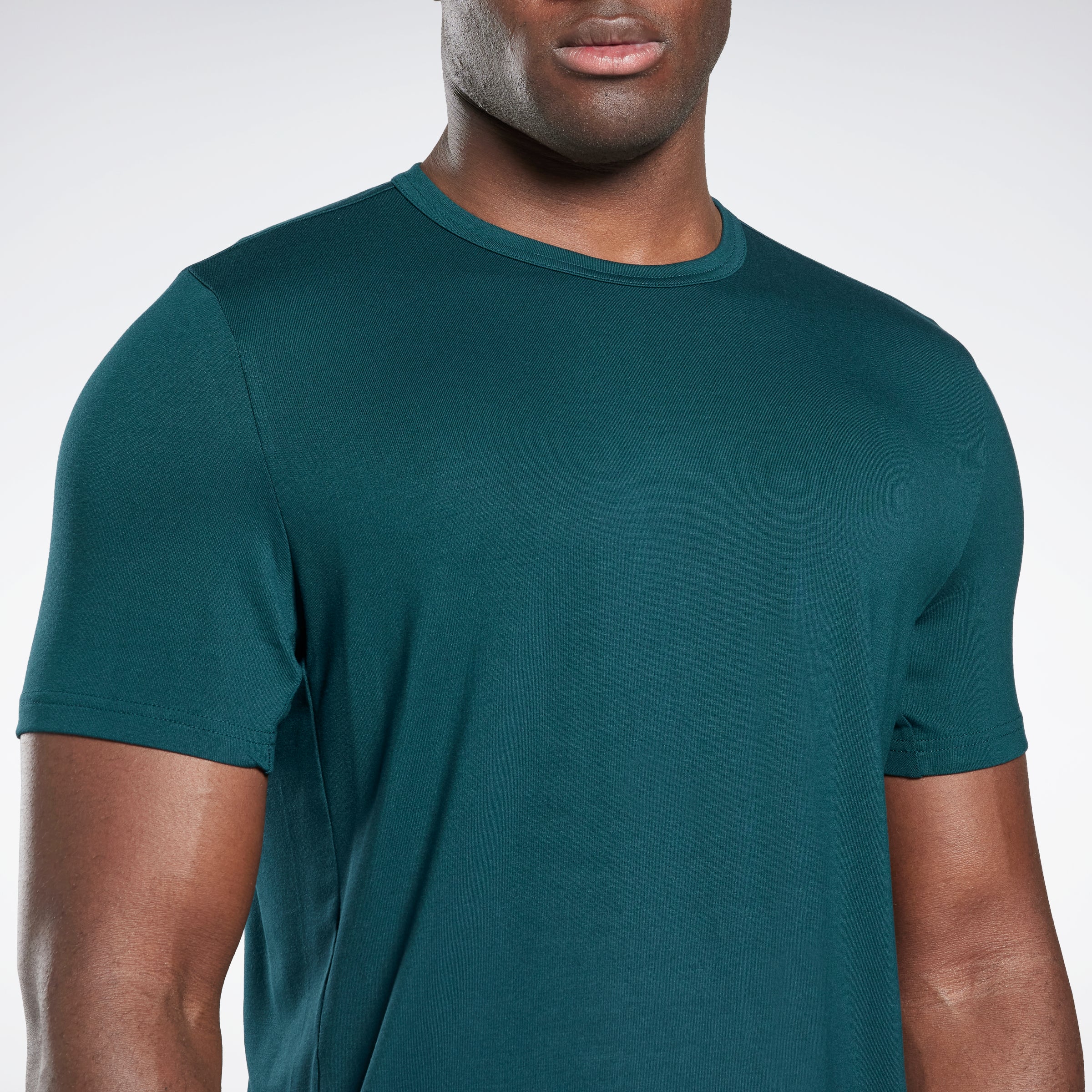 Reebok Apparel Men Activchill+Dreamblend T-Shirt Forest Green - Image 5