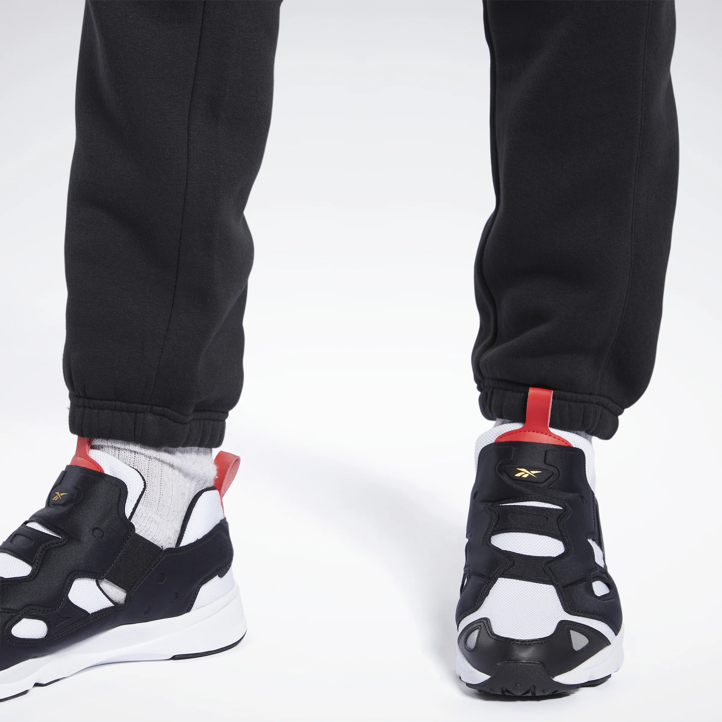 Reebok Apparel Men Classics Linear Pants Black - Image 5