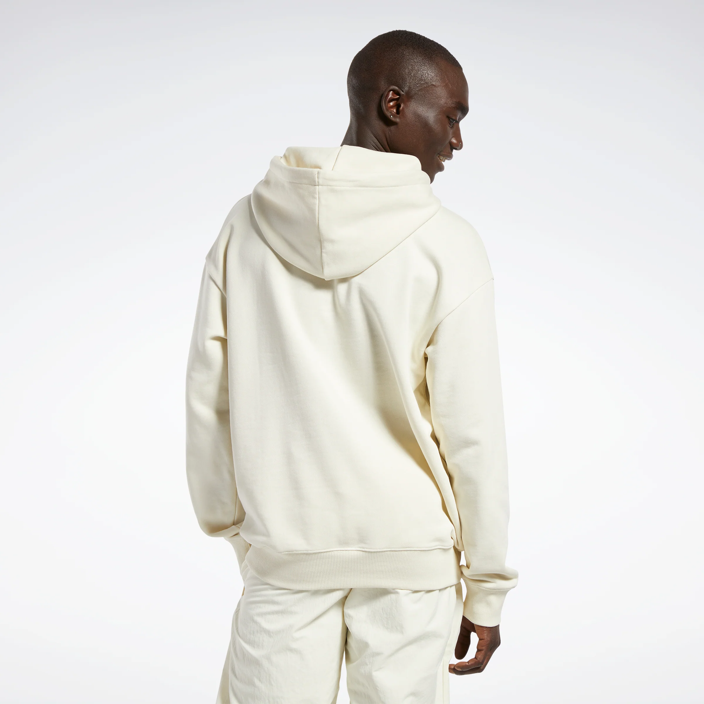 Reebok Apparel Men Classics Small Vector Hoodie Clawht - Image 3
