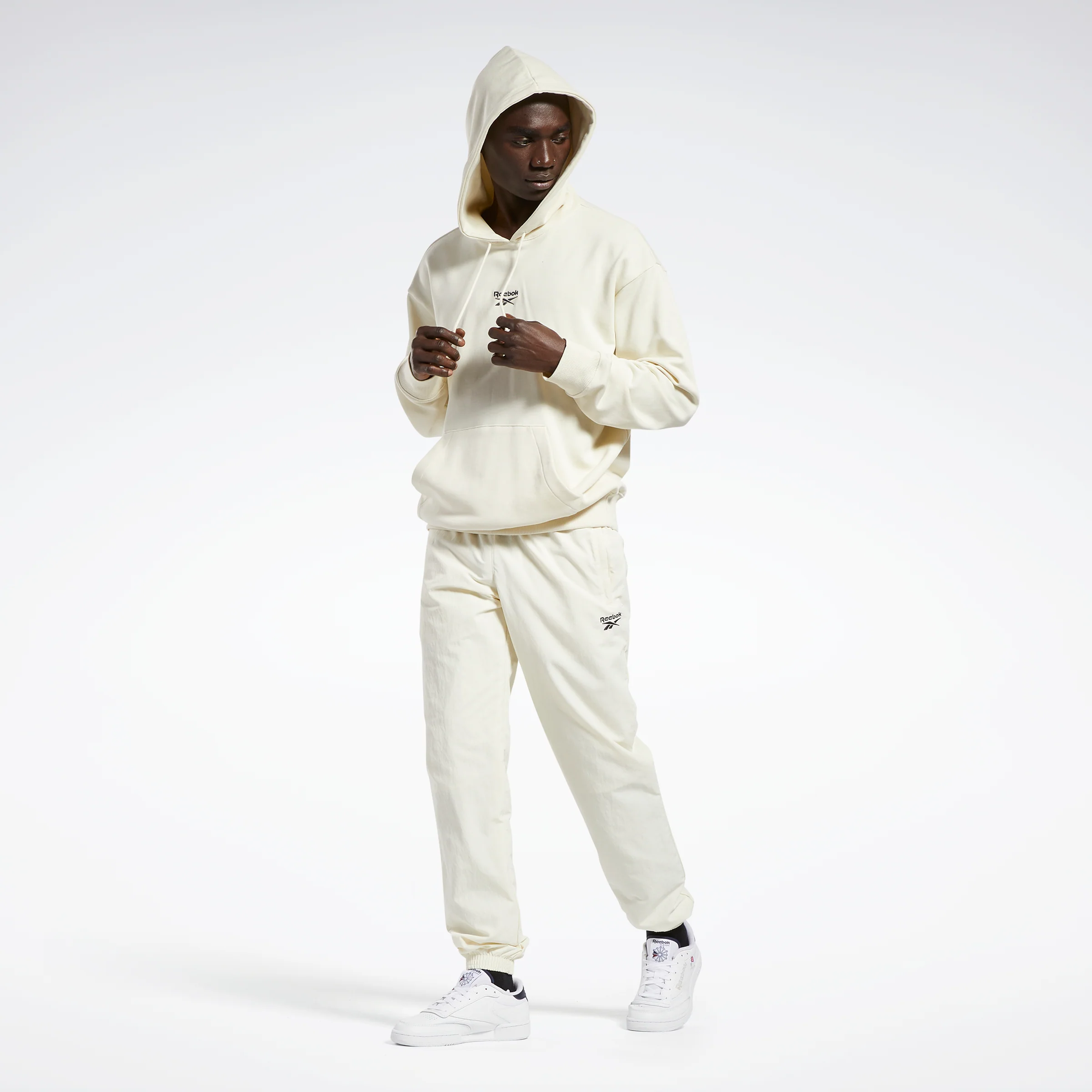 Reebok Apparel Men Classics Small Vector Hoodie Clawht - Image 7