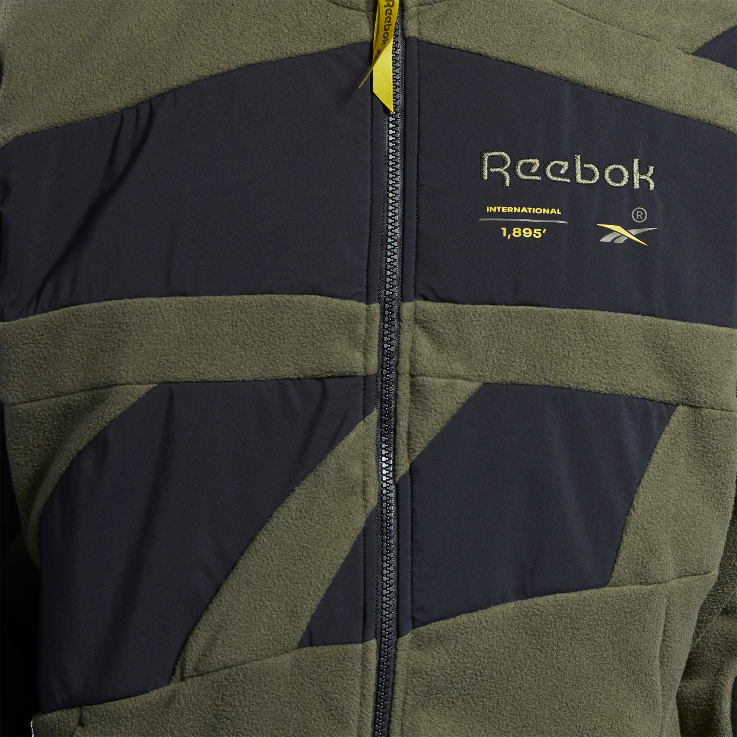 Reebok Apparel Men Classics Vector Jacket Armgrn - Image 4