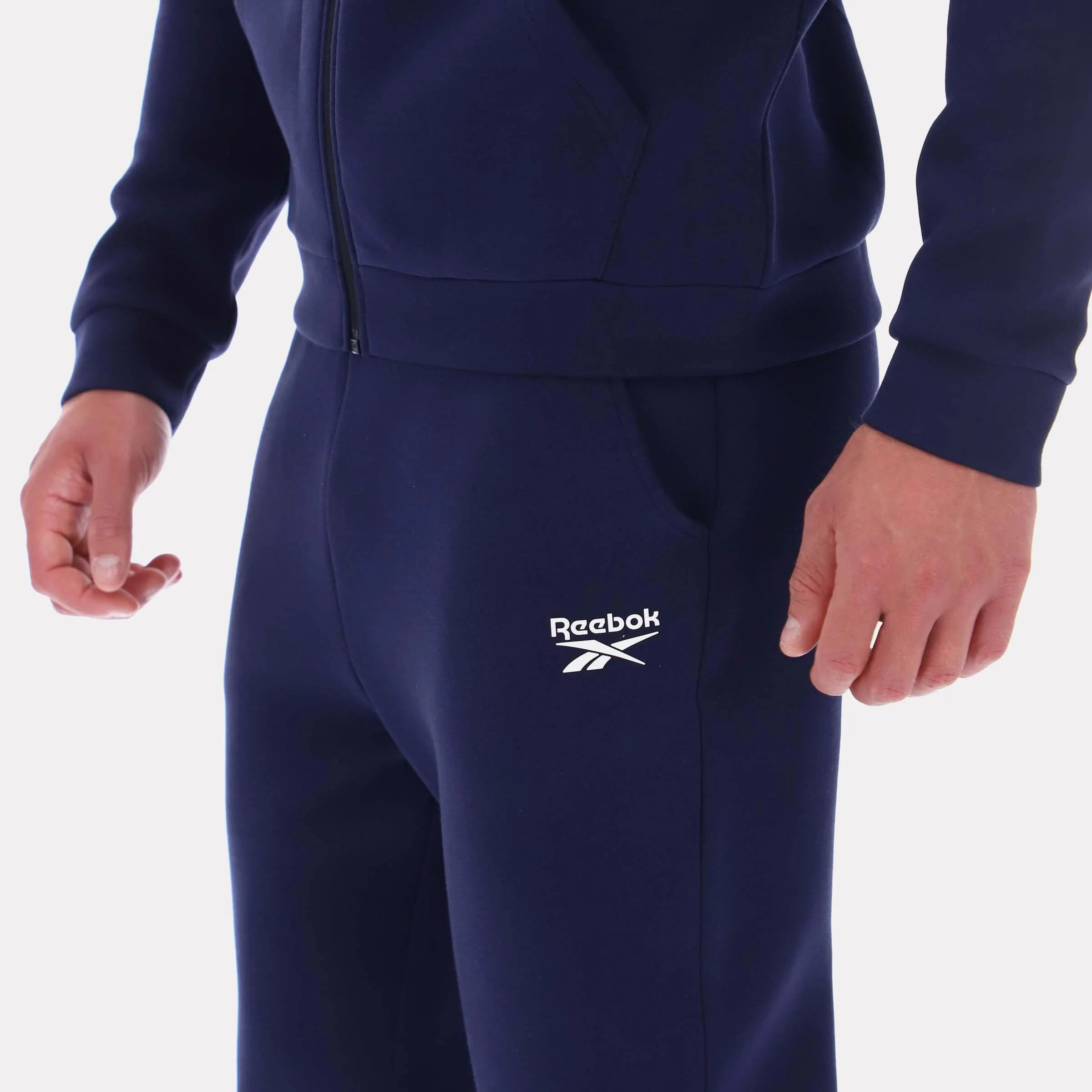 Reebok Apparel Men Core Scuba Joggers VECTOR NAVY - Image 4