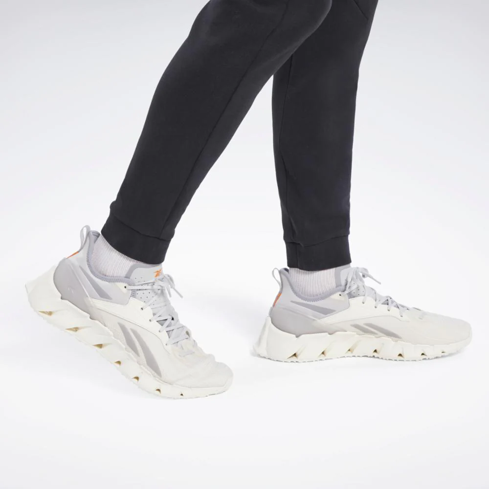 Reebok Apparel Men DreamBlend Joggers BLACK - Image 5