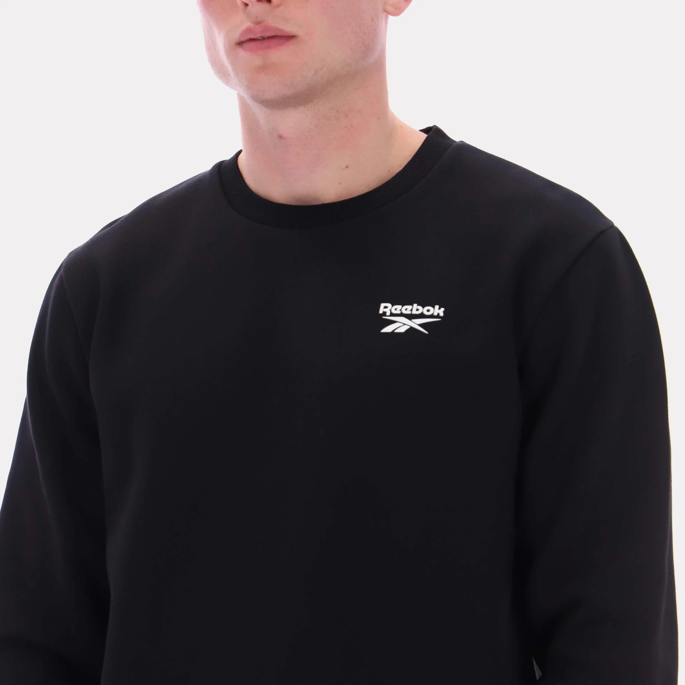 Reebok Apparel Men Essential Logo Crewneck Sweatshirt BLACK - Image 3
