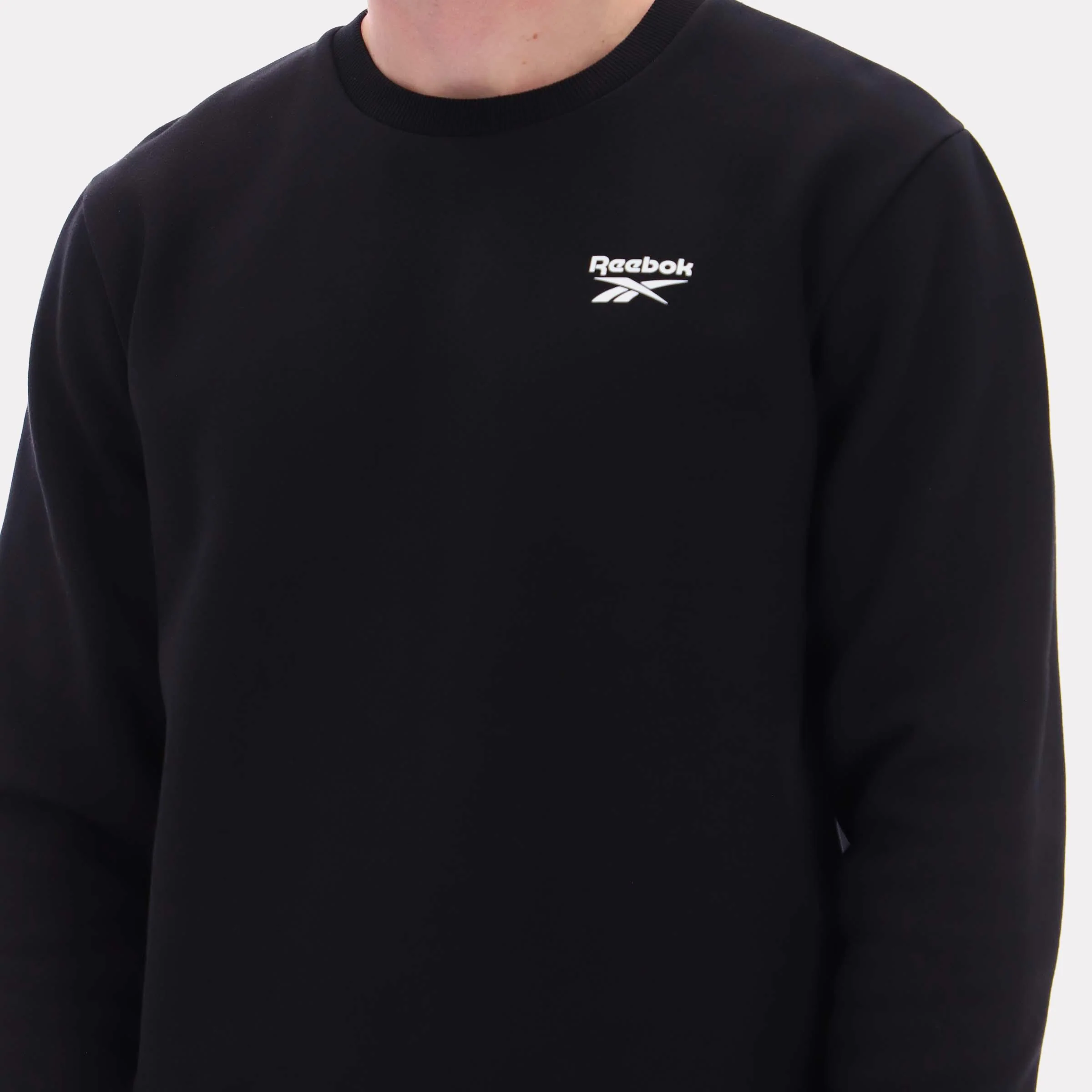 Reebok Apparel Men Essential Logo Crewneck Sweatshirt BLACK - Image 4
