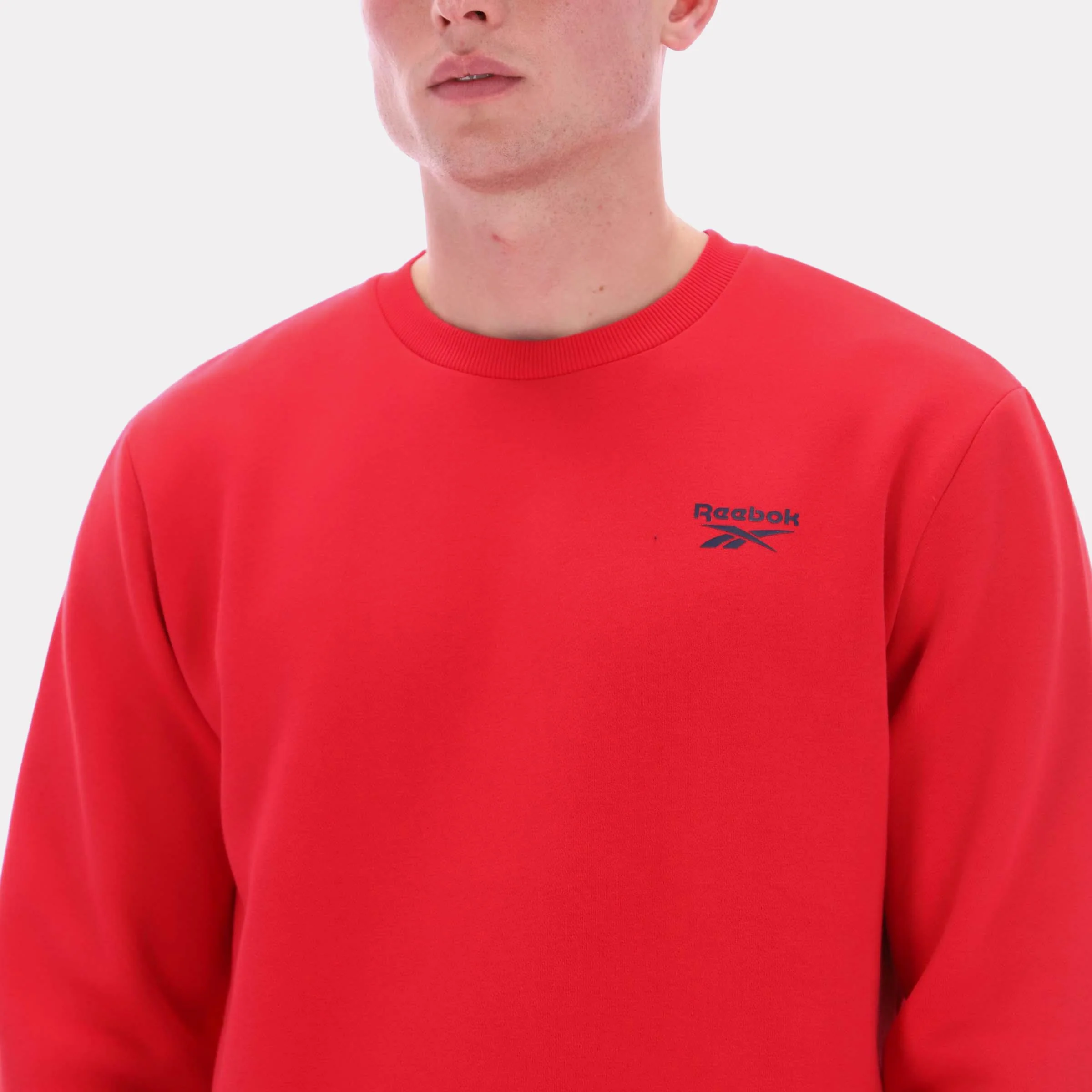 Reebok Apparel Men Essential Logo Crewneck Sweatshirt VECTOR RED - Image 3