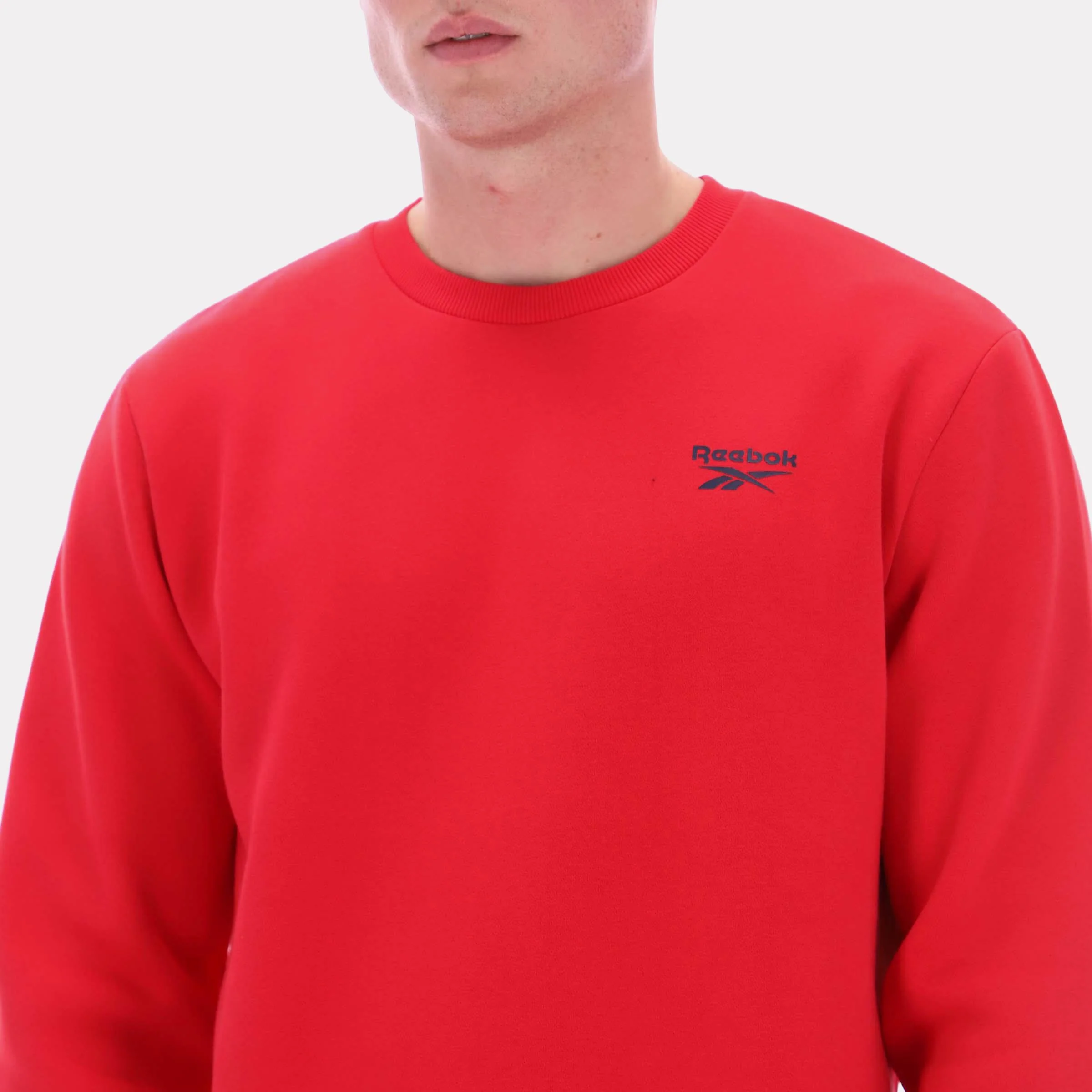 Reebok Apparel Men Essential Logo Crewneck Sweatshirt VECTOR RED - Image 4