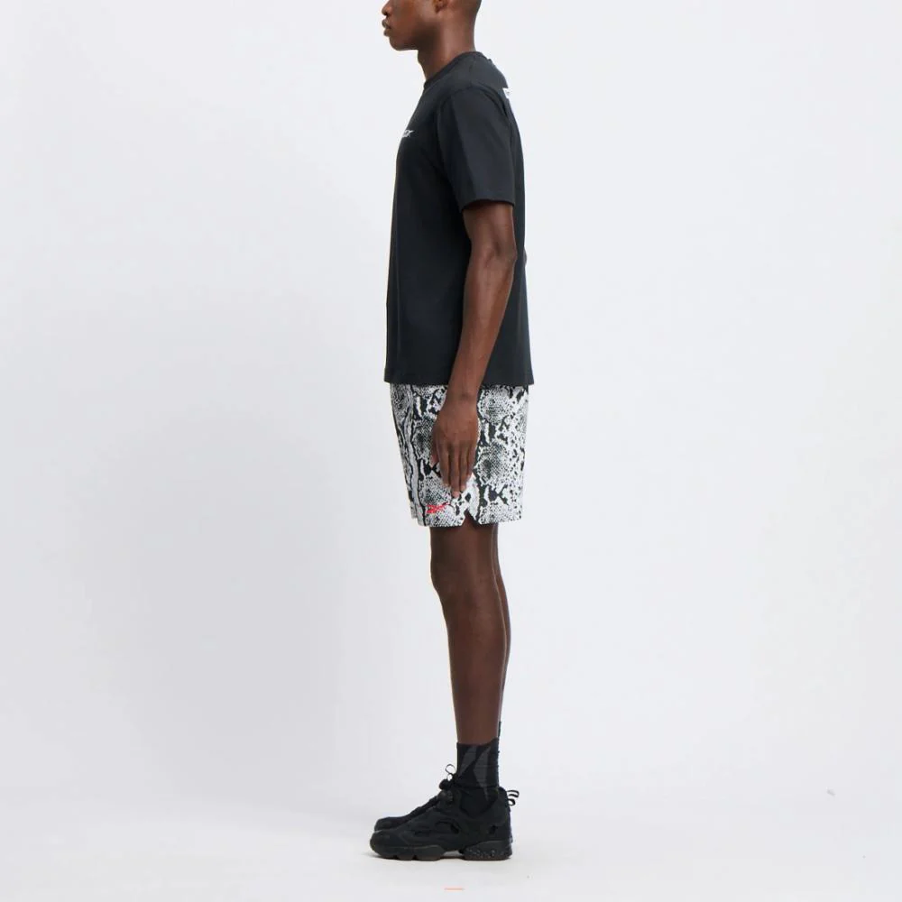 Reebok Apparel Men Graphic Series Basketball T-Shirt BLACK - Image 2