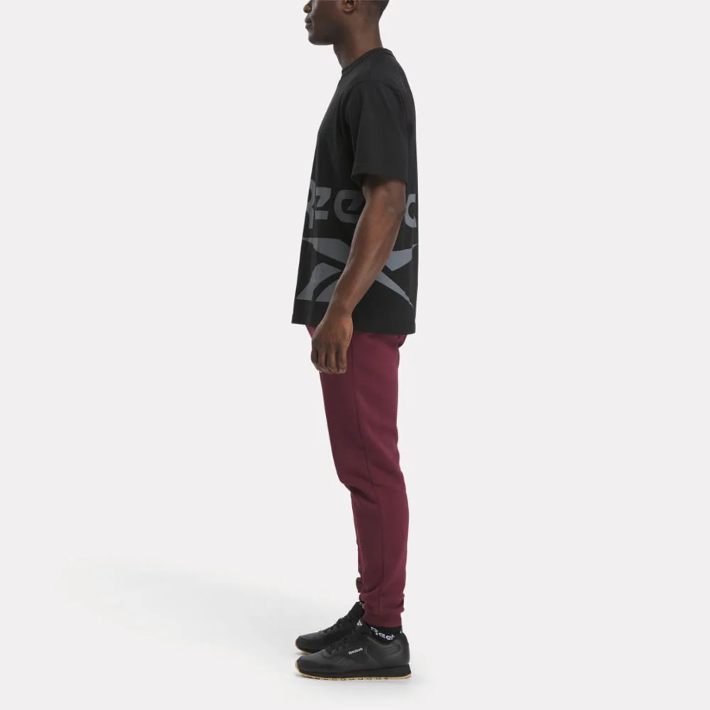 Reebok Apparel Men Graphic Series Side Vector T-Shirt BLACK - Image 2