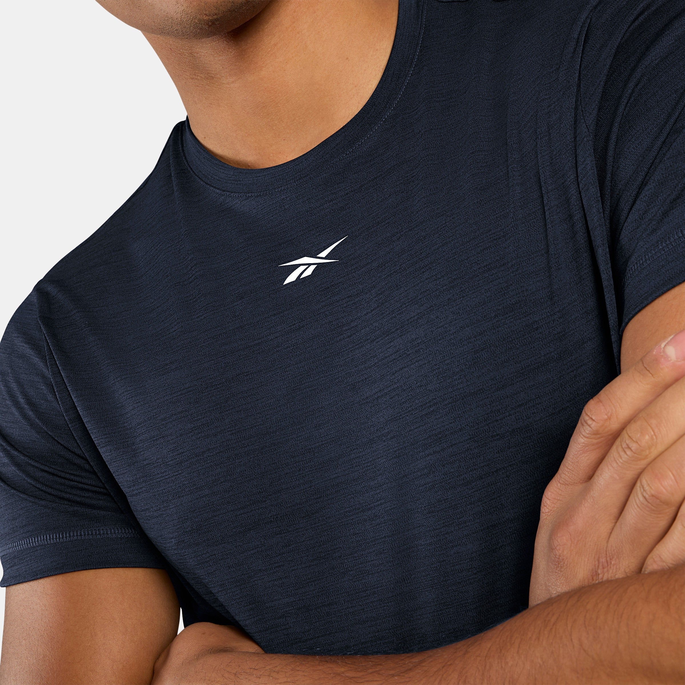 REEBOK APPAREL MEN ID Train Melange Tech Tee VECTOR NAVY - Image 3