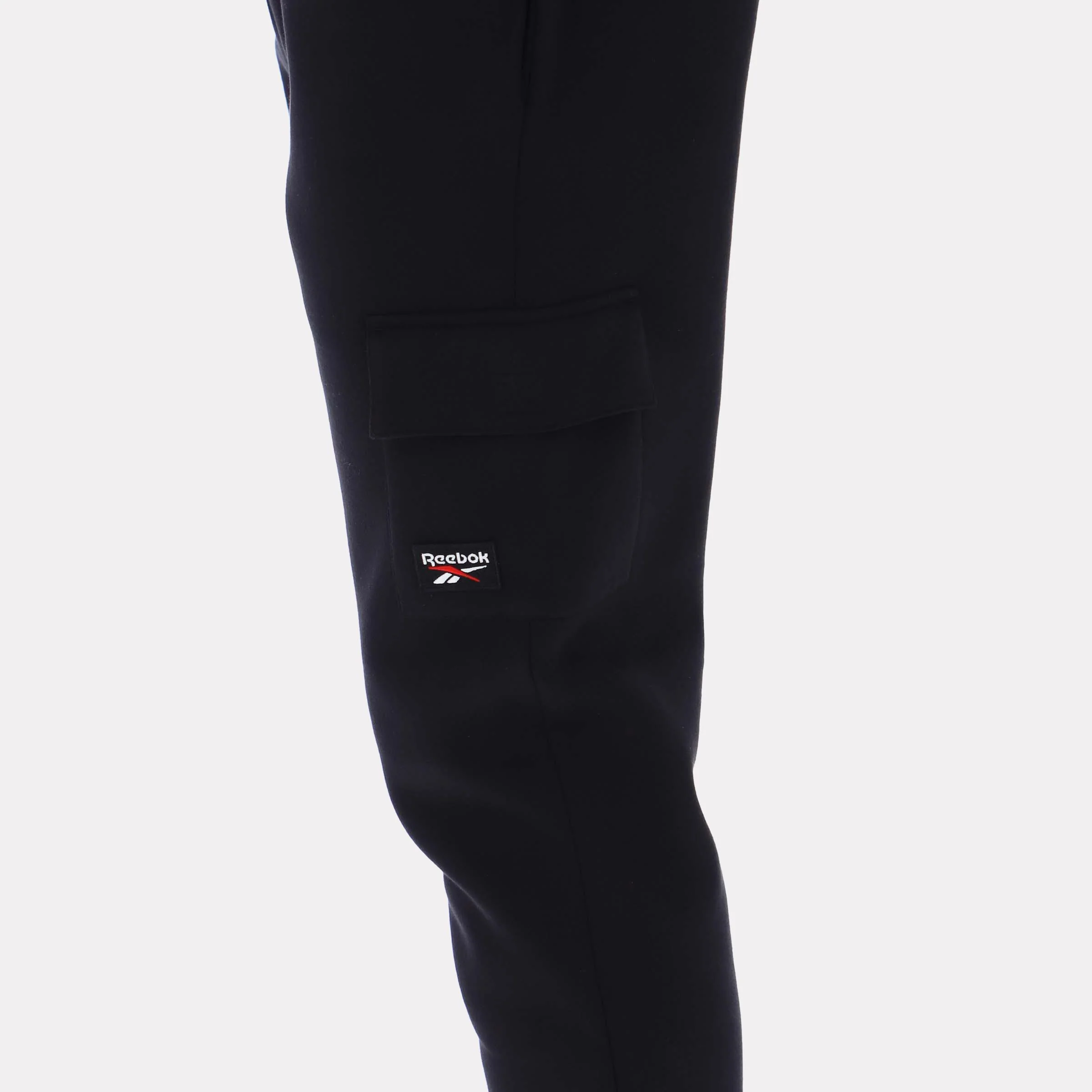 Reebok Apparel Men Reebok Cargo Pocket Cuffed Pants BLACK - Image 4