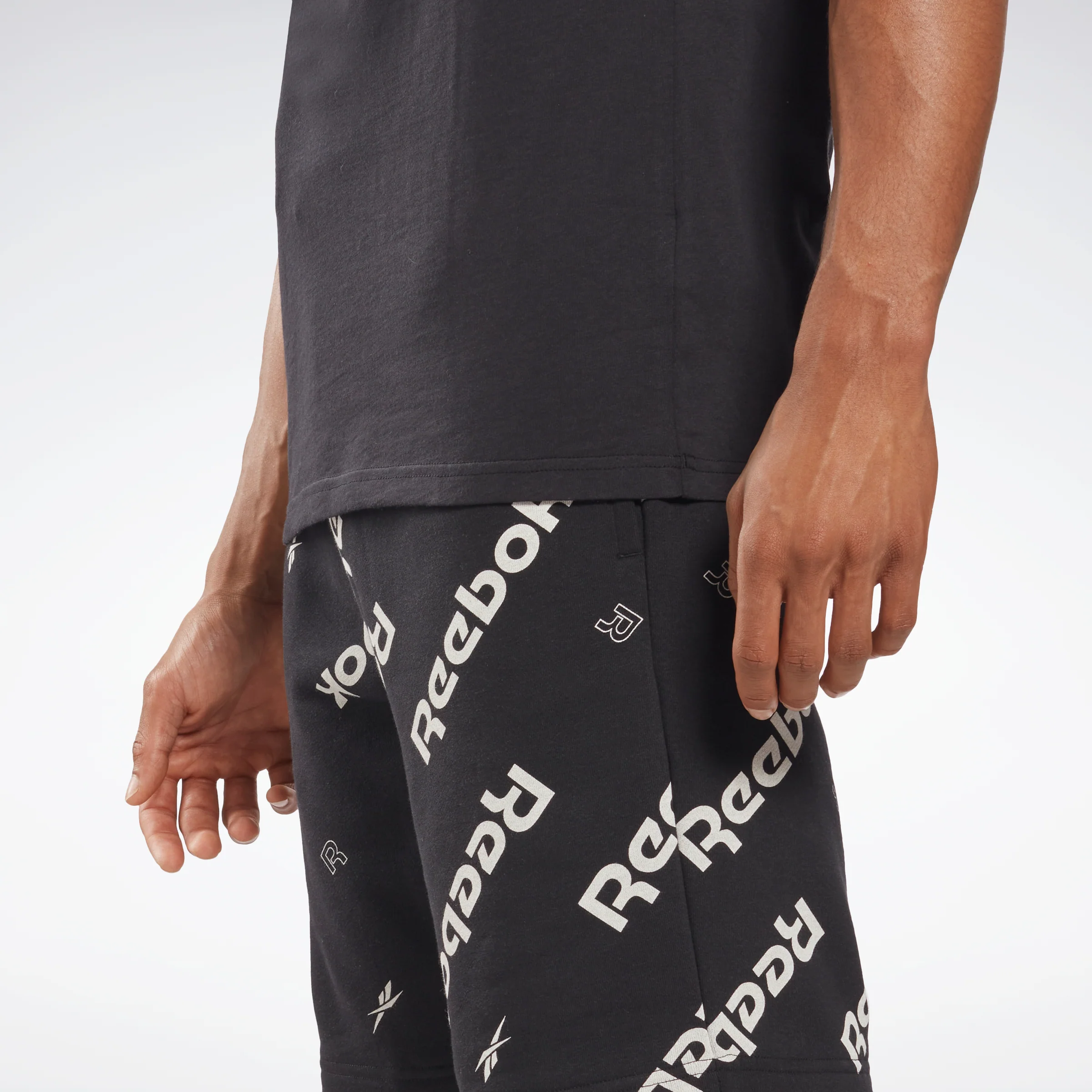 Reebok Apparel Men Reebok Graphic Series Vector Tank Top Black - Image 5