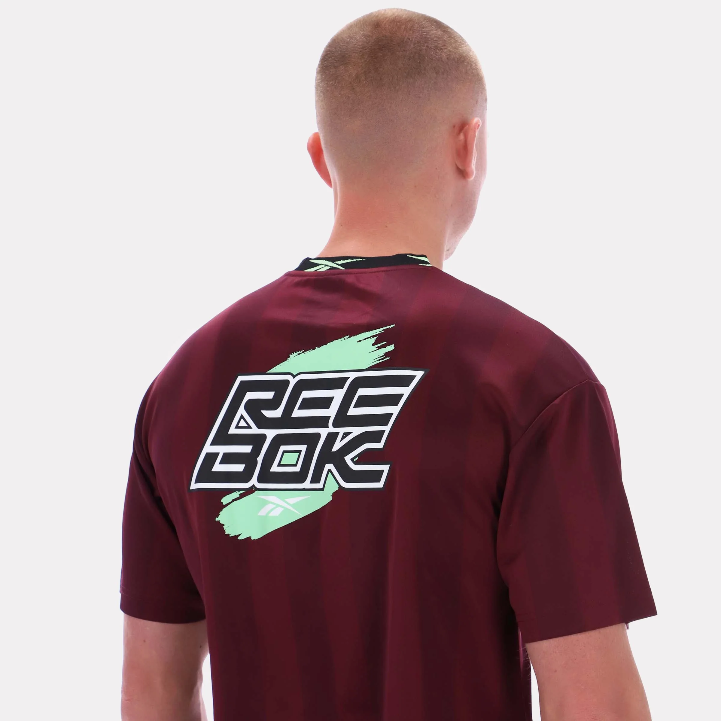 Reebok Apparel Men Reebok Graphic Stripe Jersey BLACK CHERRY - Image 3