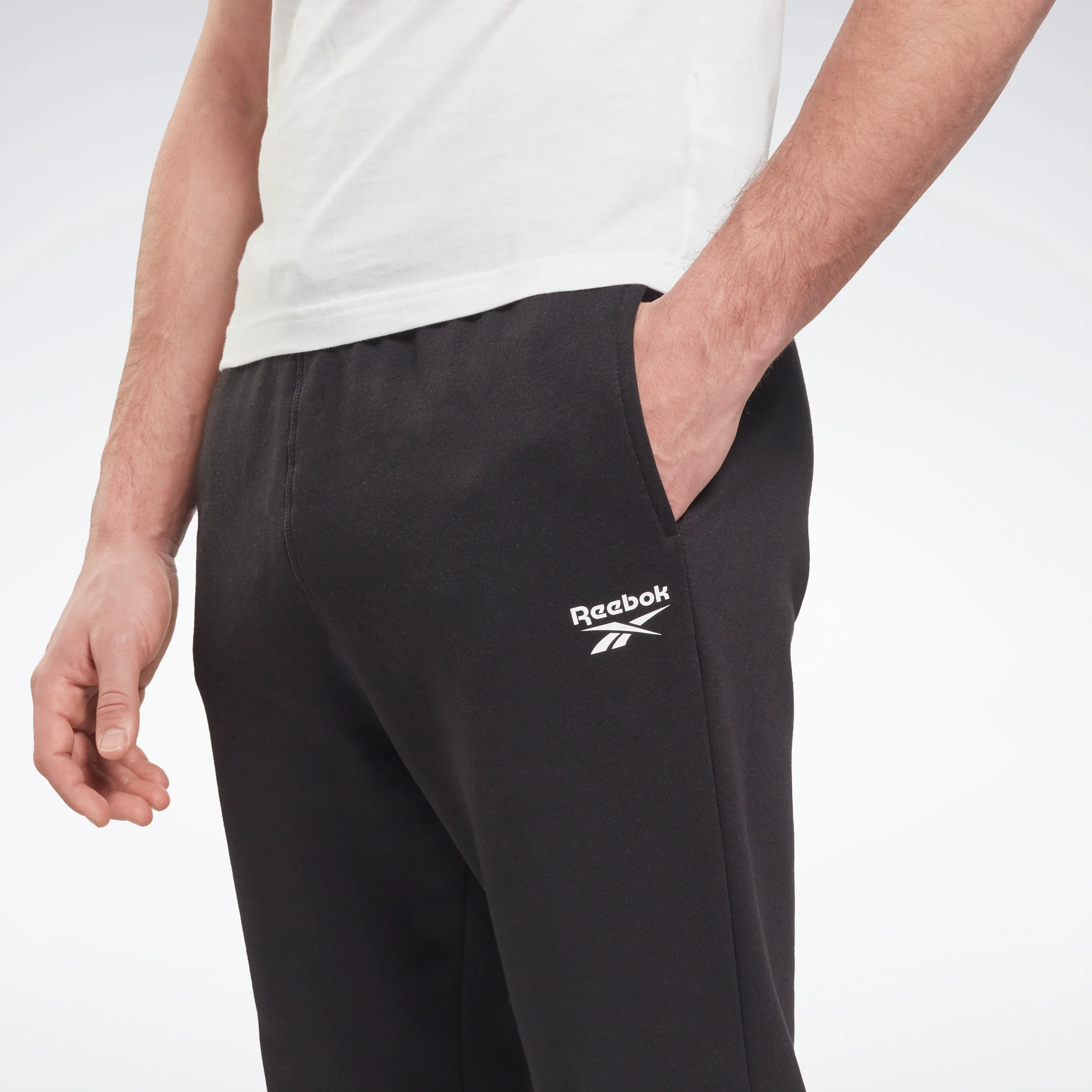 Reebok Apparel Men Reebok Identity Fleece Jogger Black - Image 4
