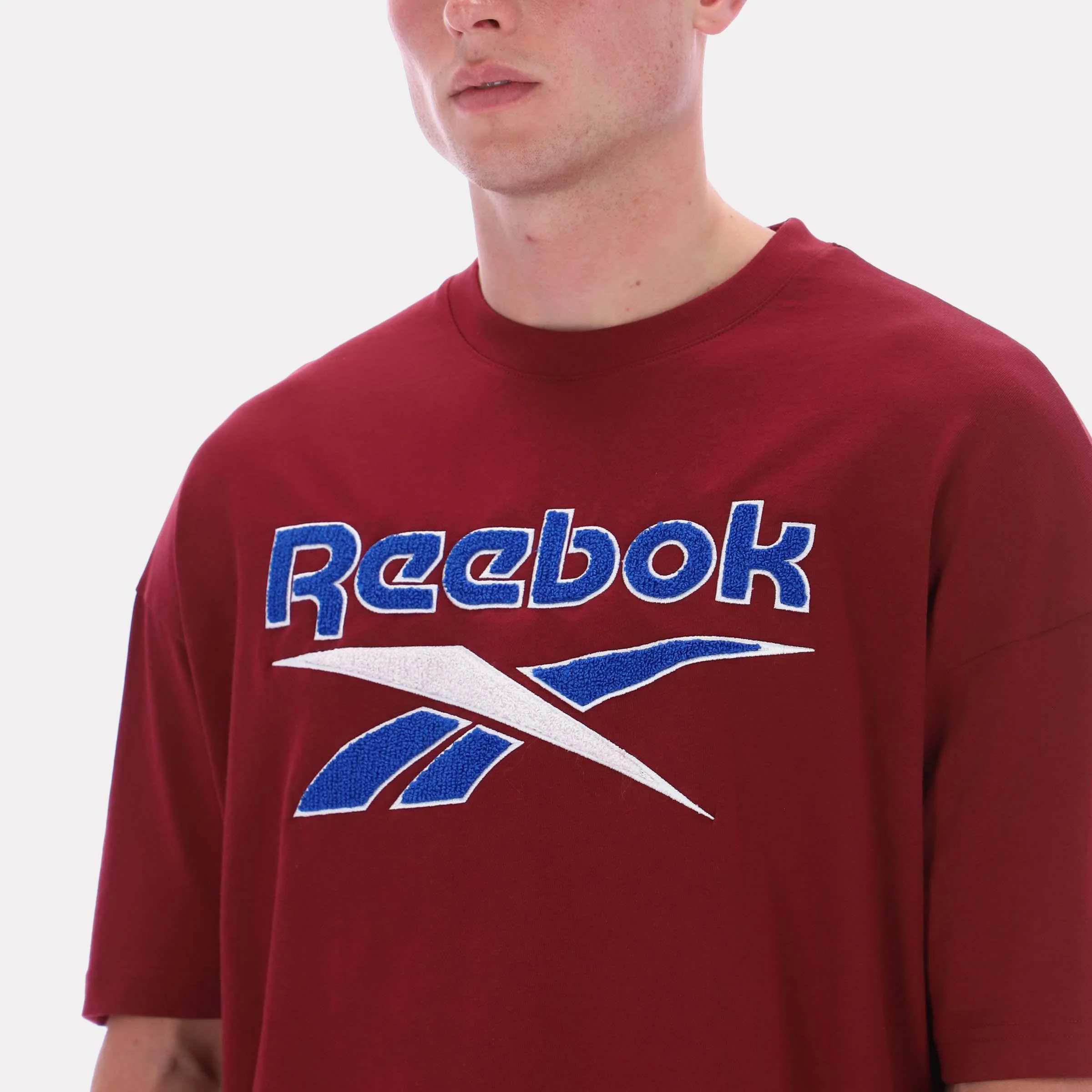 Reebok Apparel Men Reebok Varsity Graphic T-Shirt CLASSIC BURGUNDY - Image 3