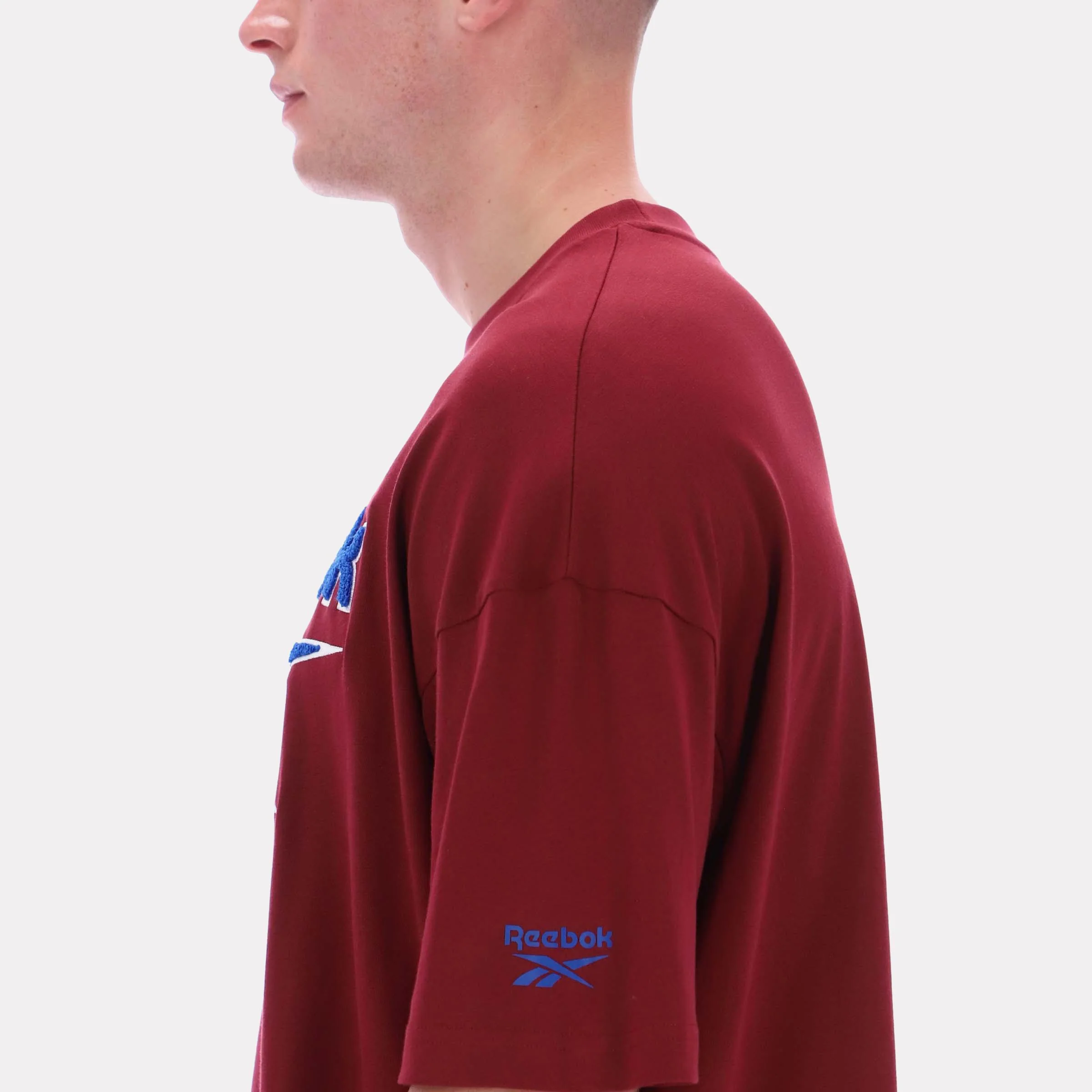 Reebok Apparel Men Reebok Varsity Graphic T-Shirt CLASSIC BURGUNDY - Image 4