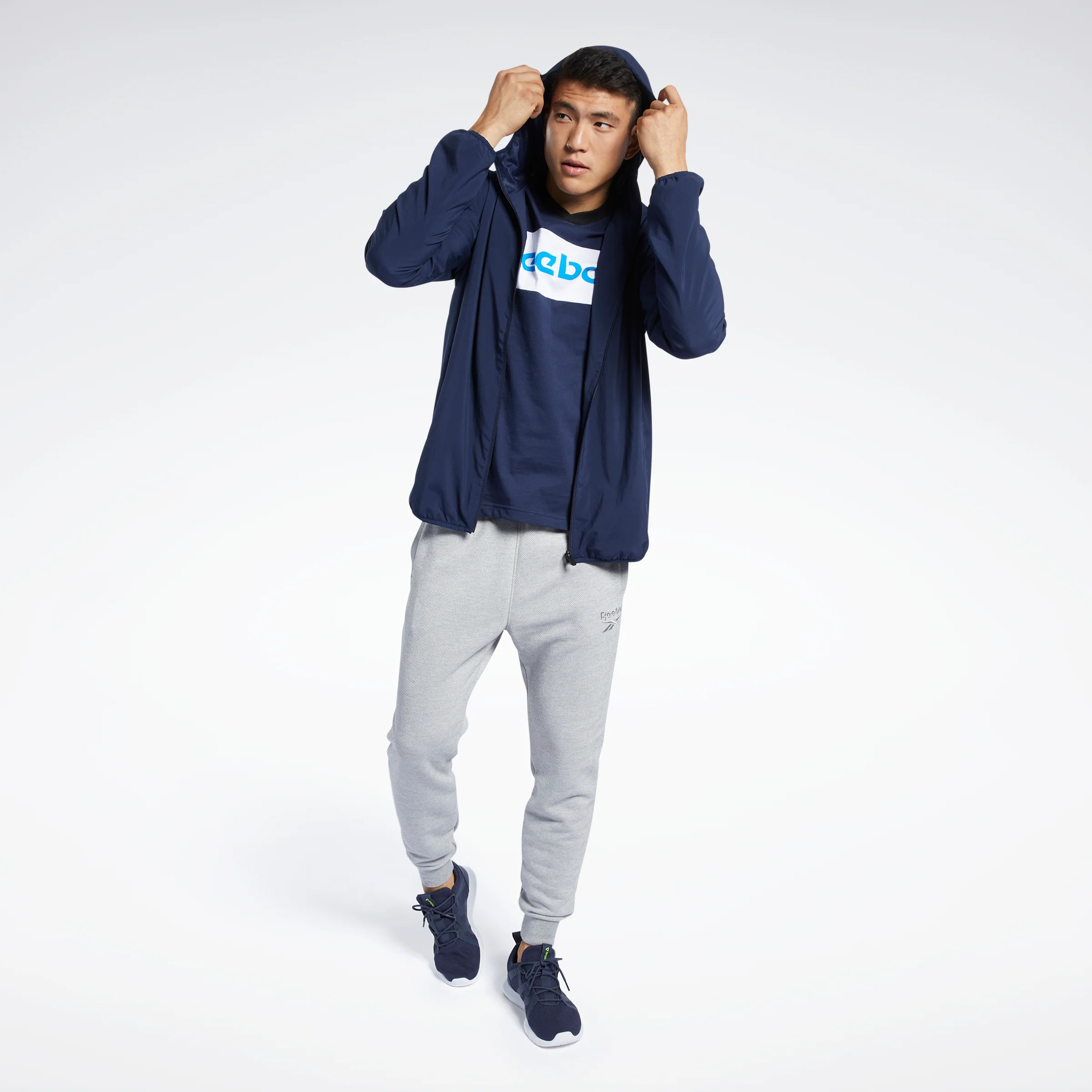 Reebok Apparel Men Training Essentials Jacket Vecnav - Image 2