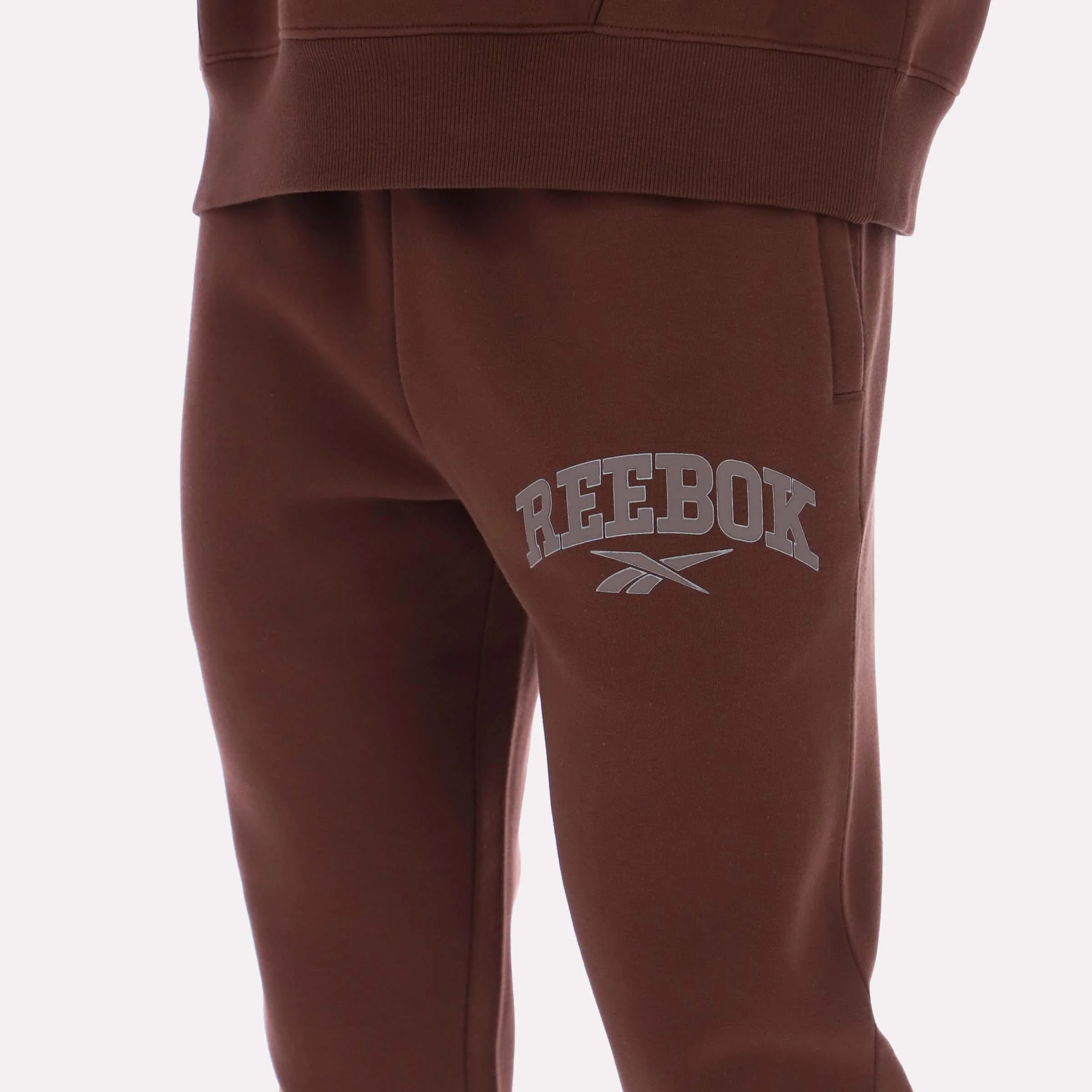 Reebok Apparel Men Varsity Joggers CAMPUS BROWN - Image 2