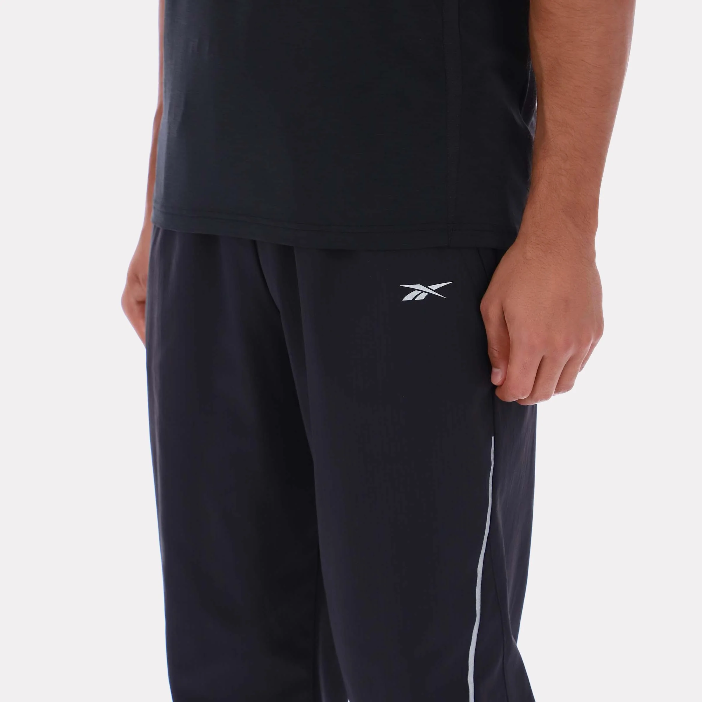Reebok Apparel Men Velocity Ripstop Running Pants BLACK - Image 3