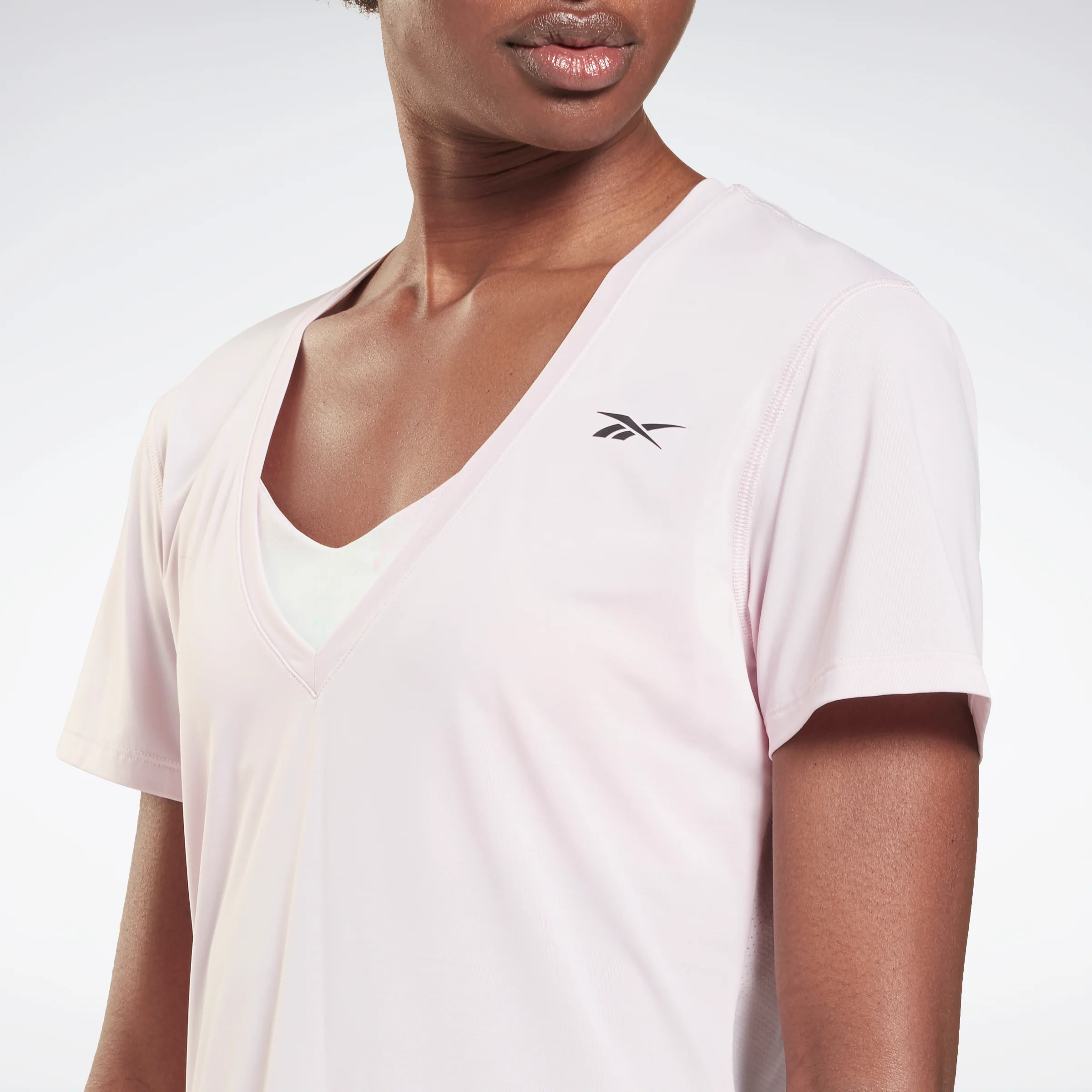 Reebok Apparel Women Activchill Athletic T-Shirt Frober - Image 4
