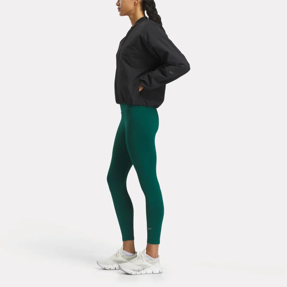 Reebok Apparel Women Active Collective SkyStretch Woven Padded Jacket BLACK - Image 2