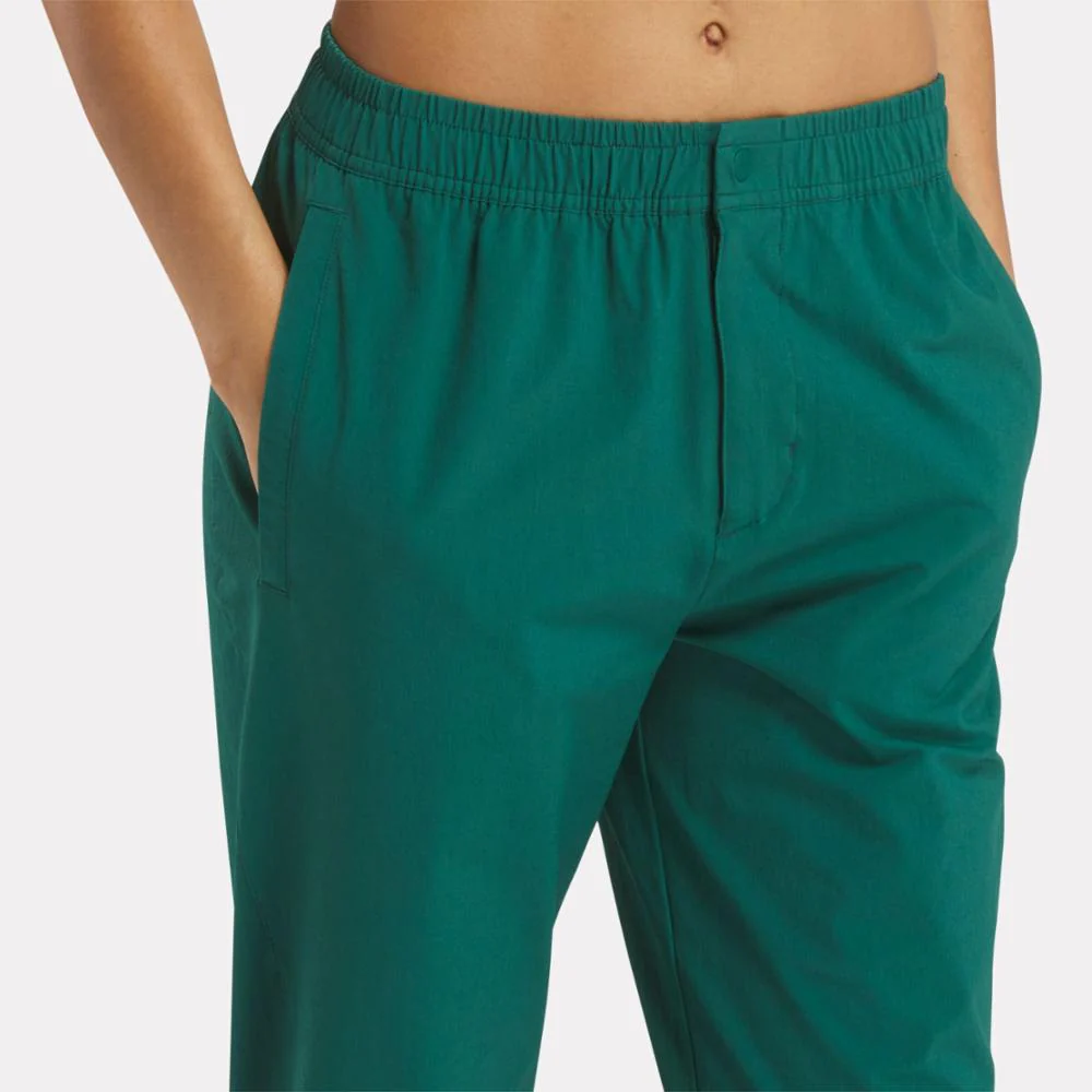 Reebok Apparel Women Active Collective SkyStretch Woven Pants COLLEGIATE GREEN - Image 5