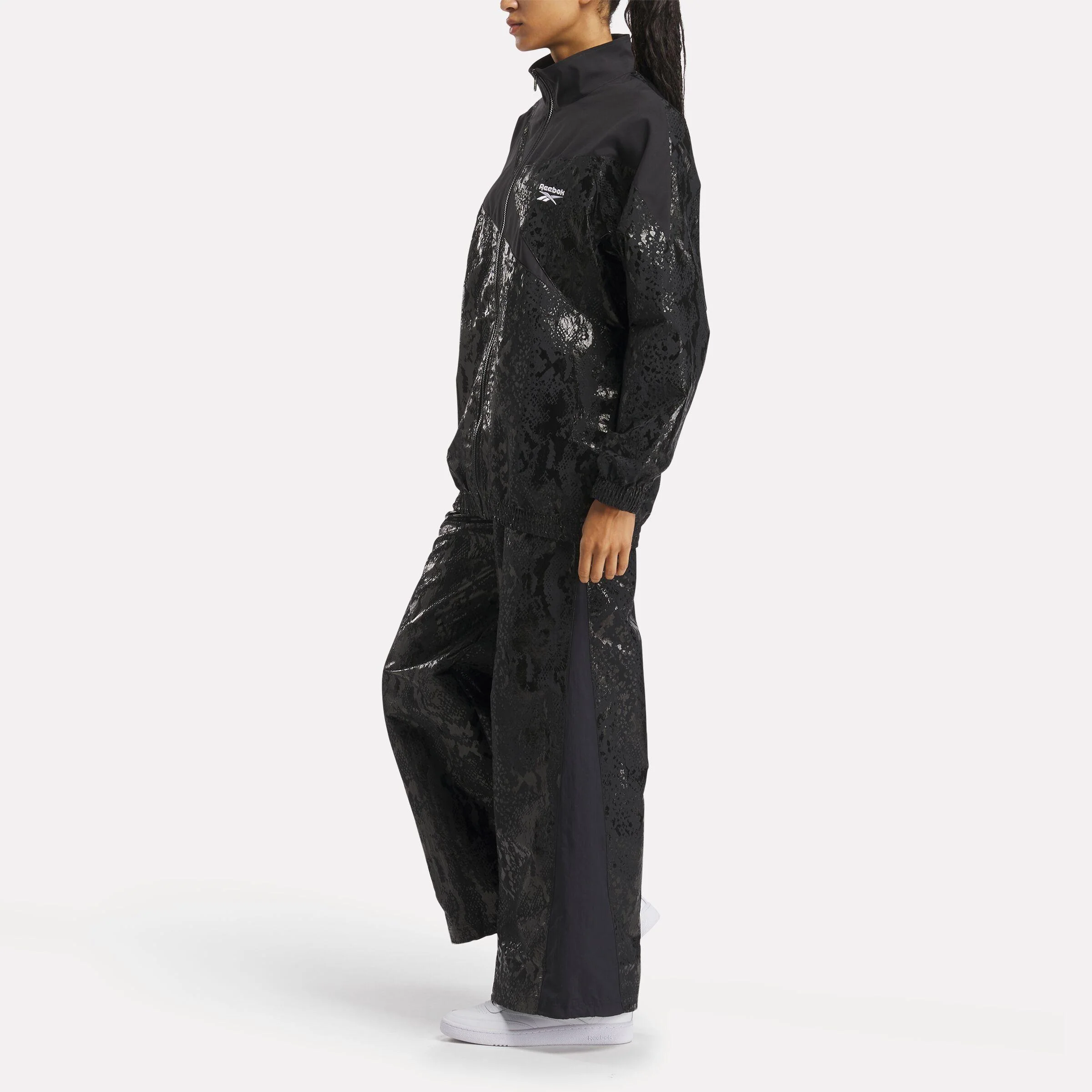 Reebok Apparel Women Basketball Off-Court Warm-Up Jacket BLACK - Image 2