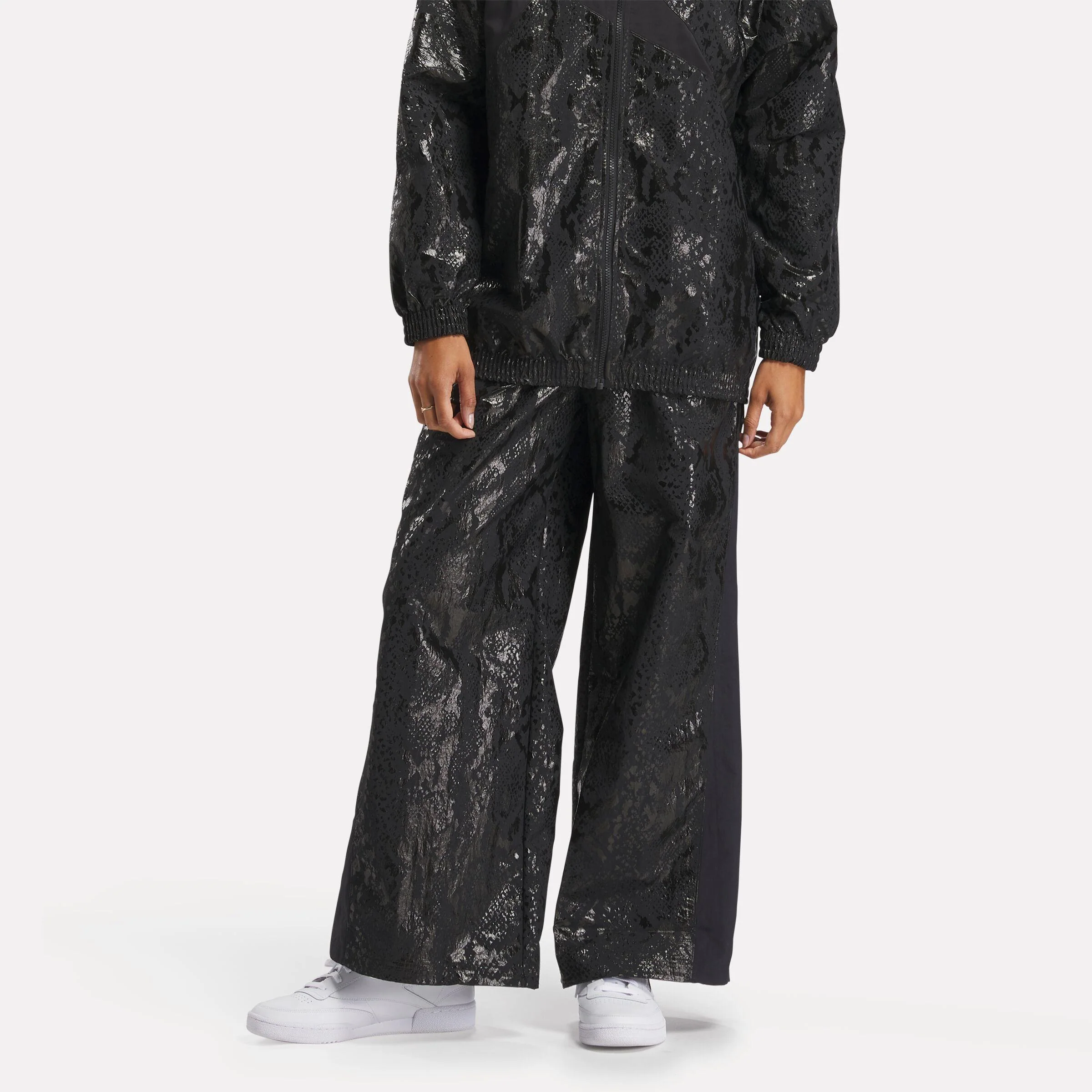 Reebok Apparel Women Basketball Off-Court Warm-Up Pants BLACK