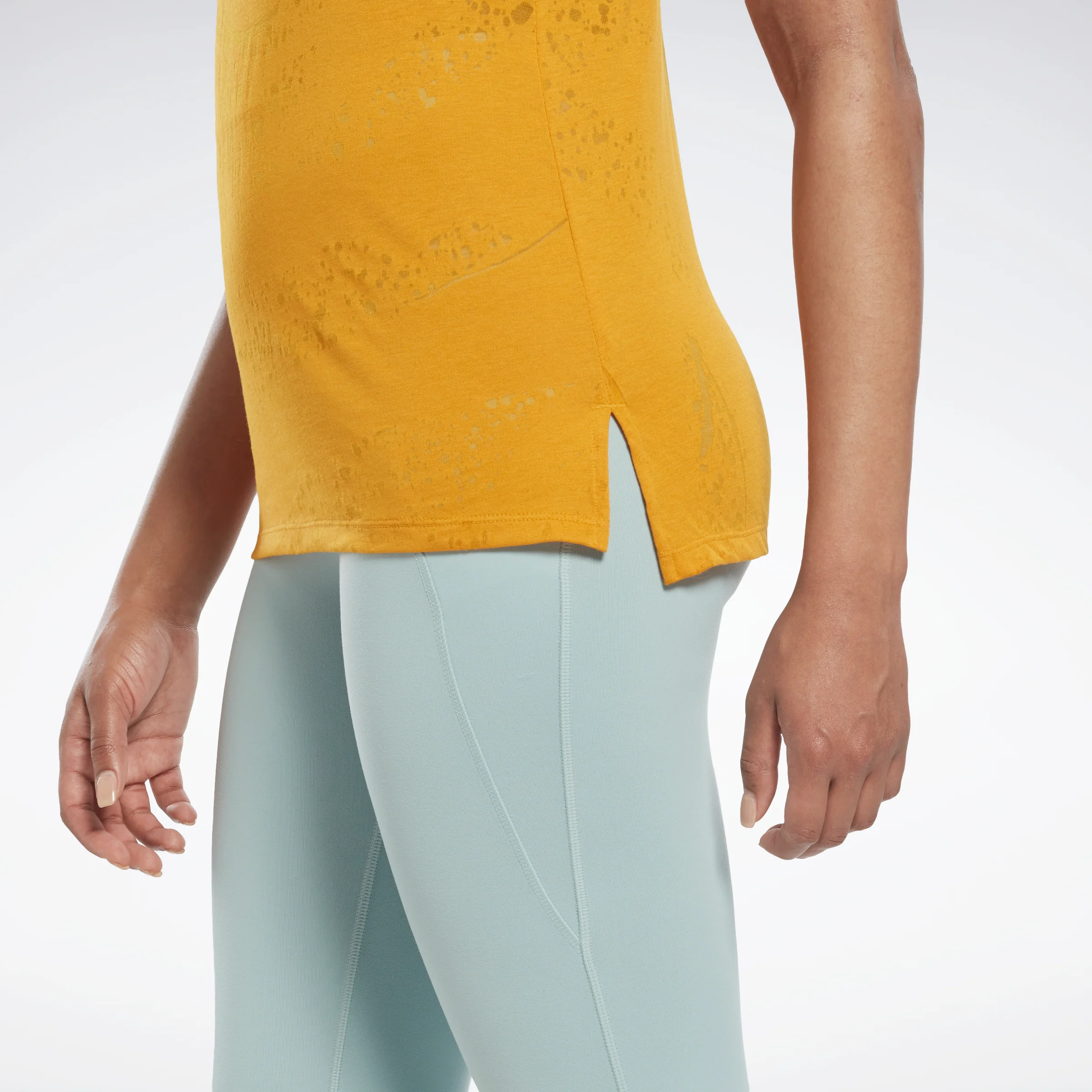 Reebok Apparel Women Burnout Tank Top Brgoch - Image 4