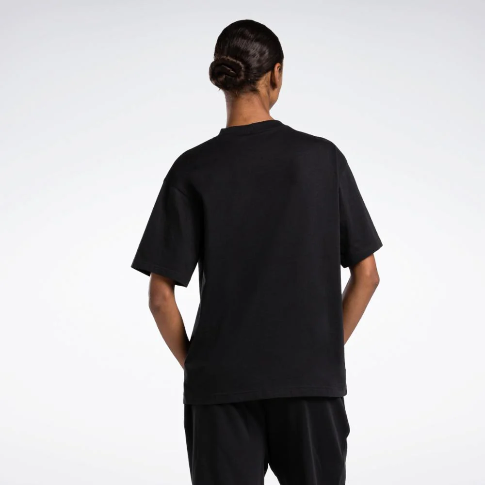 Reebok Apparel Women Classics Archive Essentials Small Logo T-Shirt BLACK - Image 3