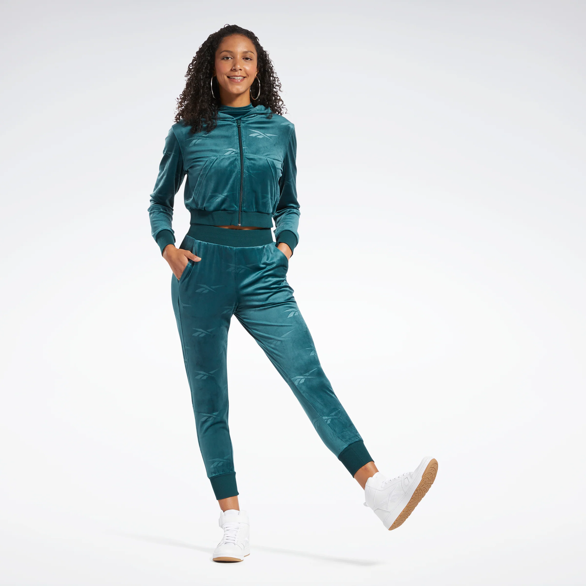Reebok Apparel Women Classics Energy Q4 Velour Zip-Up Sweatshirt Forgrn - Image 2