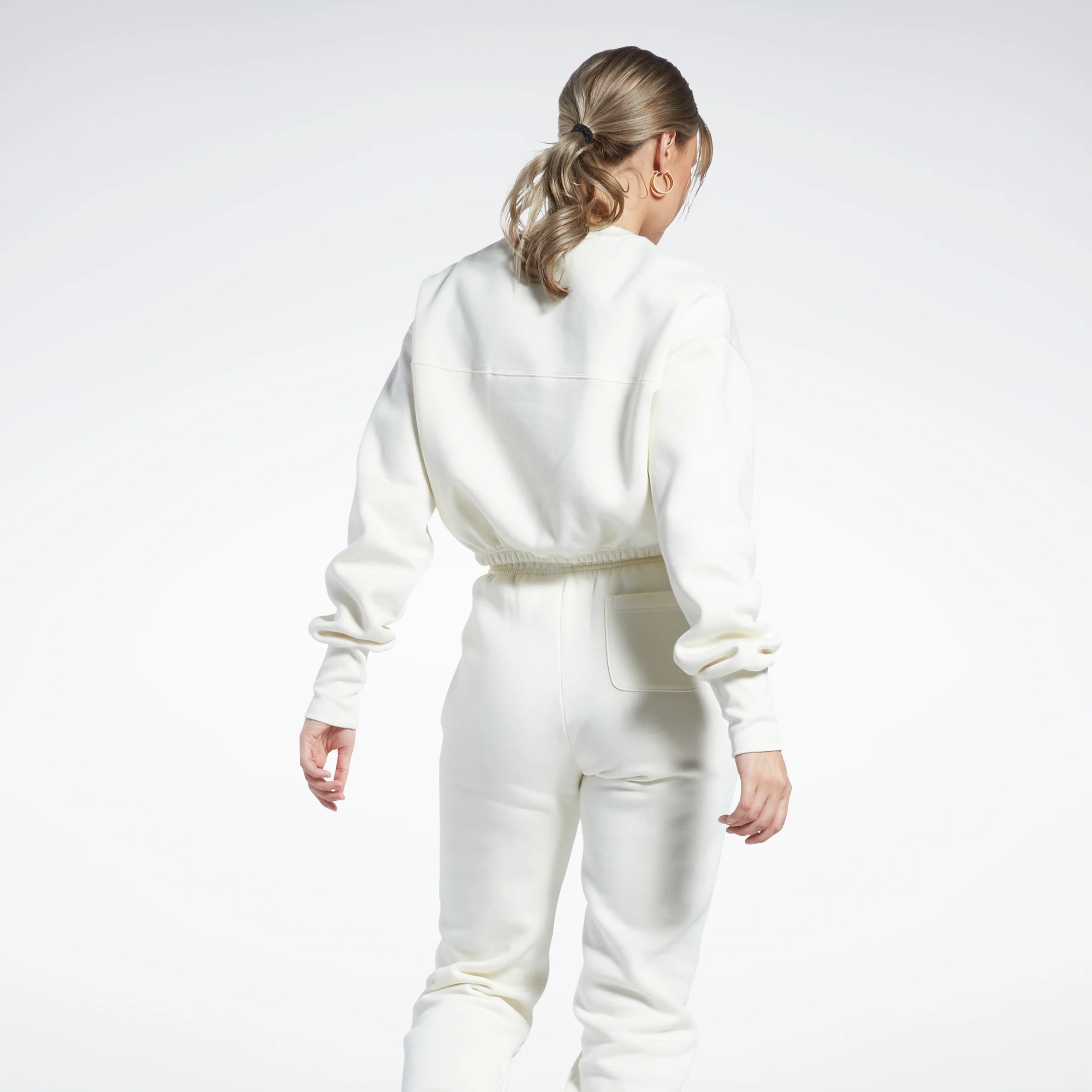 Reebok Apparel Women Classics Fleece Sweatshirt Clawht - Image 3