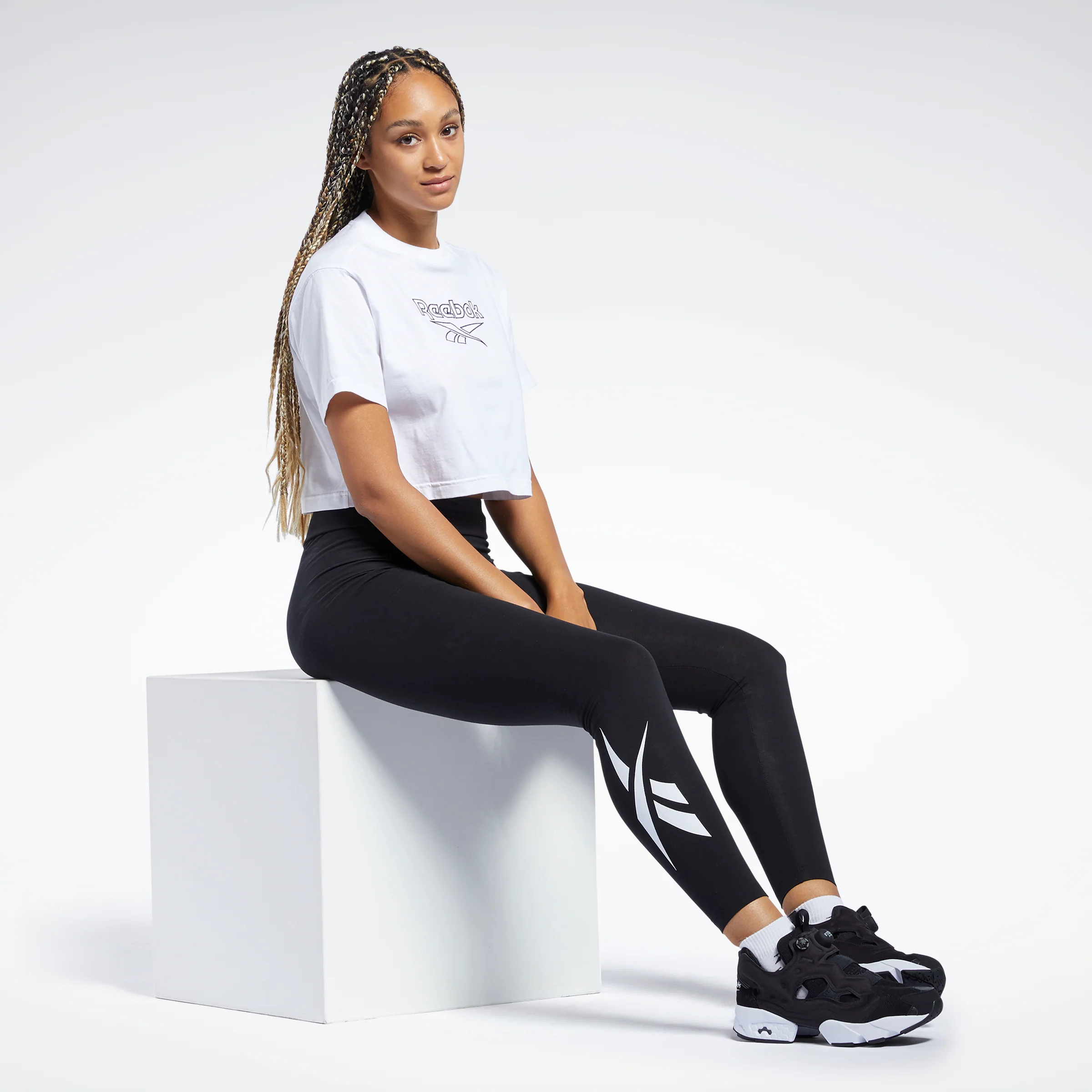 Reebok Apparel Women Classics Logo Leggings Black - Image 2