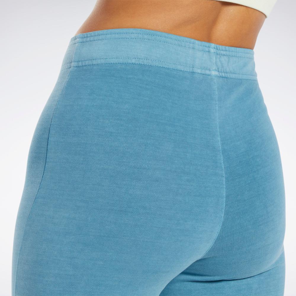 Reebok Apparel Women Classics Natural Dye Legging Shorts STEBLU - Image 5