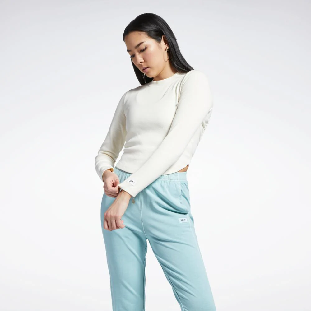 Reebok Apparel Women CLASSICS NATURAL DYE RIBBED WRAP LONG-SLEEVE TOP NONDYE