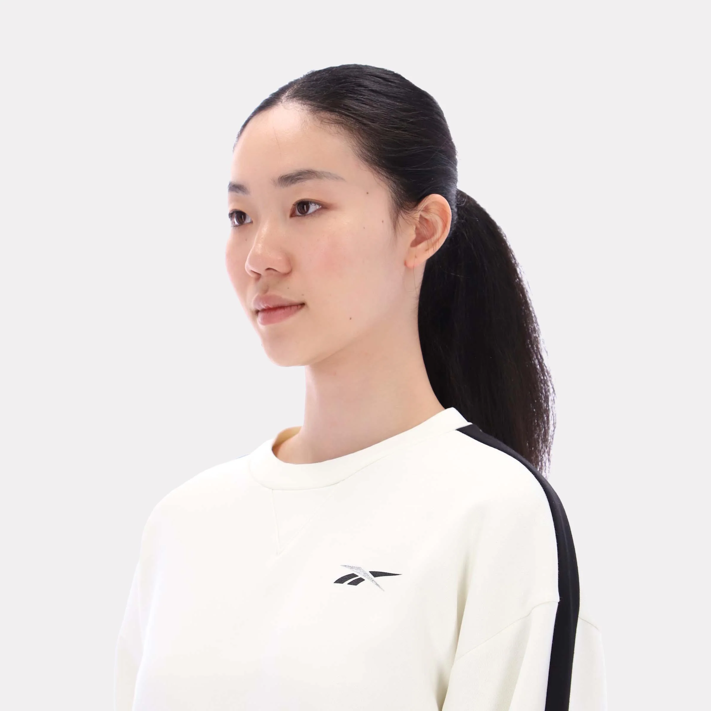 Reebok Apparel Women Core Crewneck Sweater CHALK - Image 3