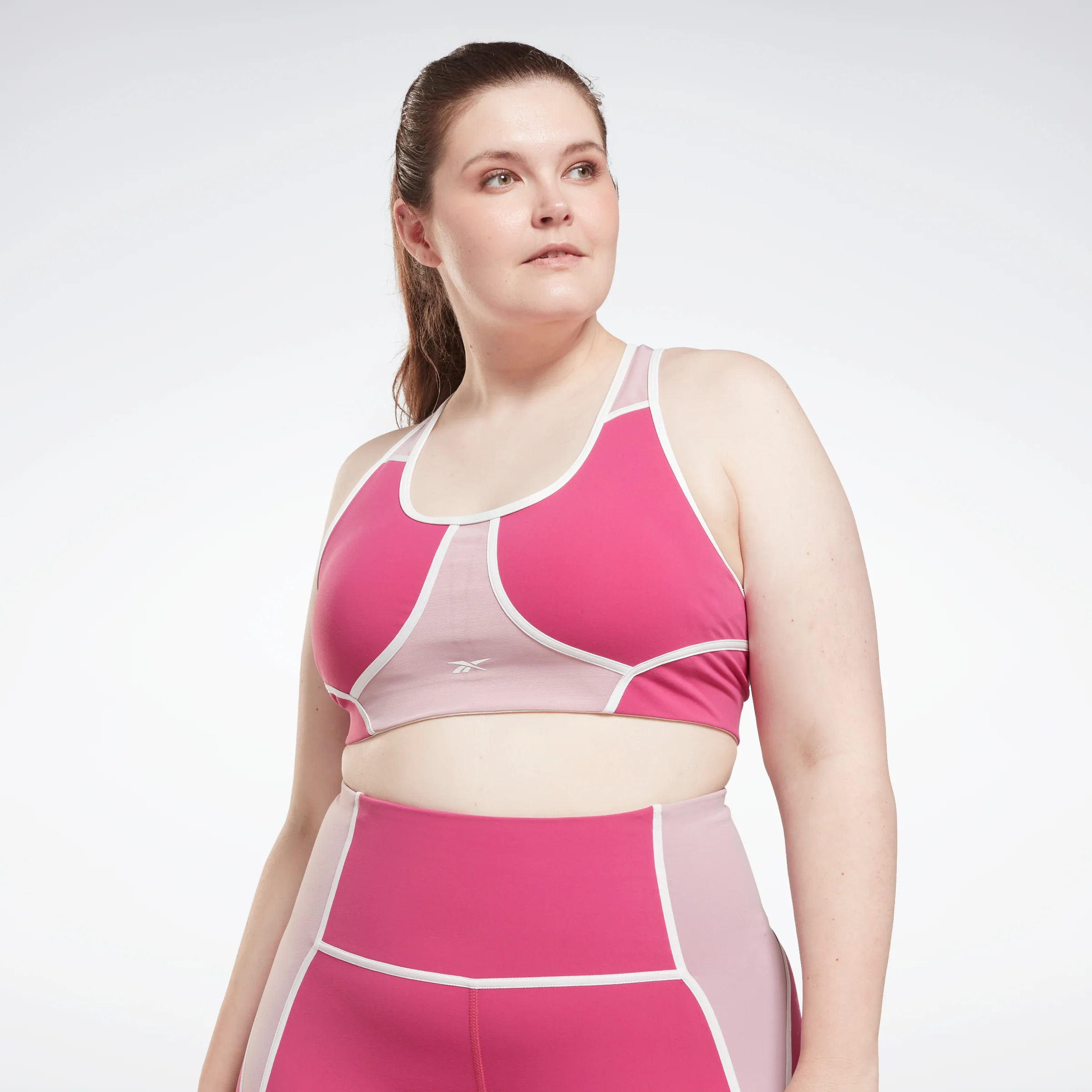 Reebok Apparel Women Lux Racer Colorblocked Padded Bra (Plus Size) Seprpi
