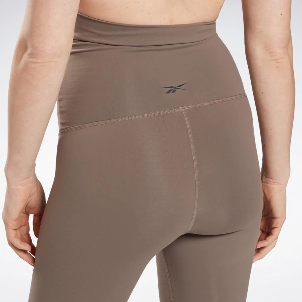 Reebok Apparel Women Maternity Bike Shorts TREKGR - Image 5