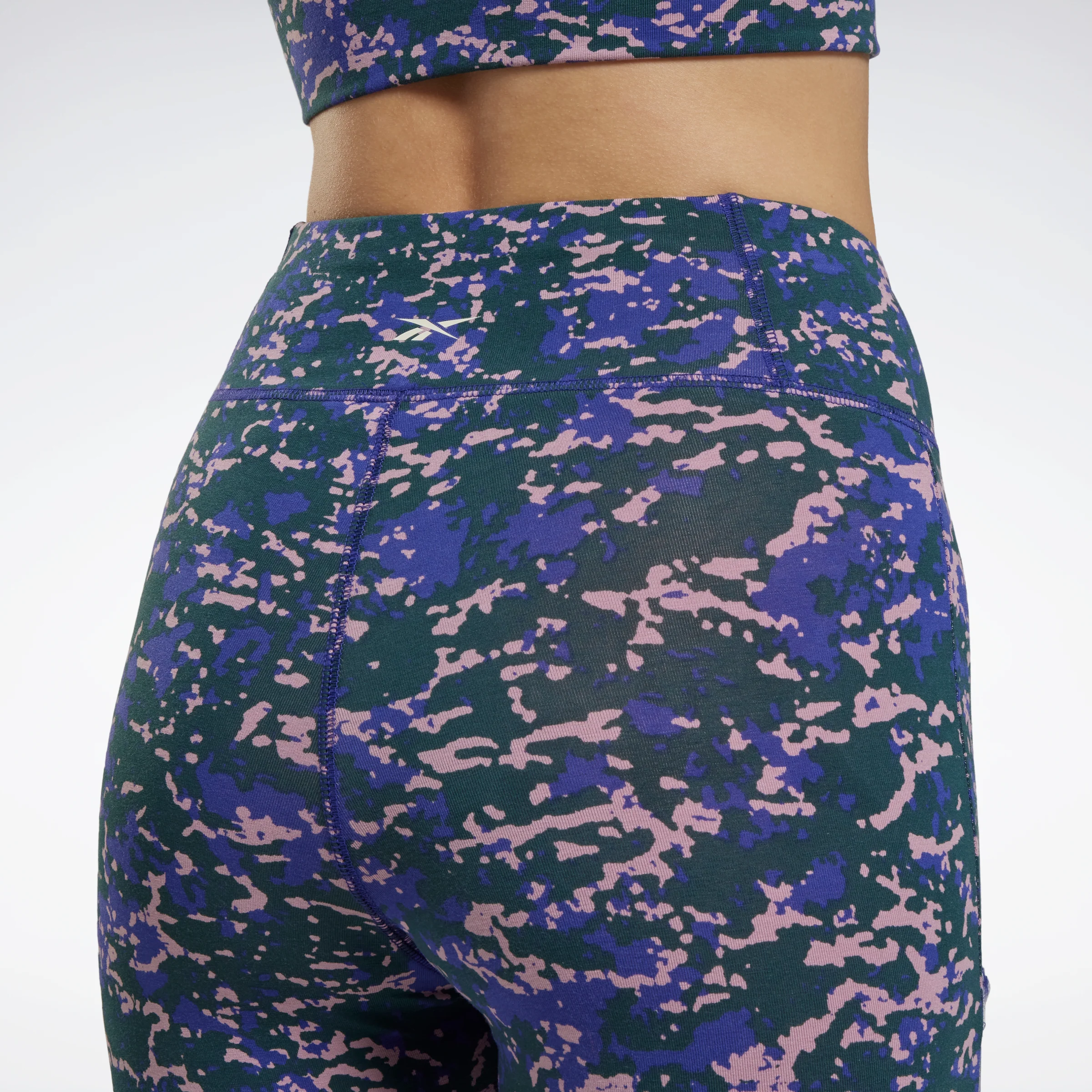 Reebok Apparel Women Modern Safari Cotton Leggings Forgrn - Image 4
