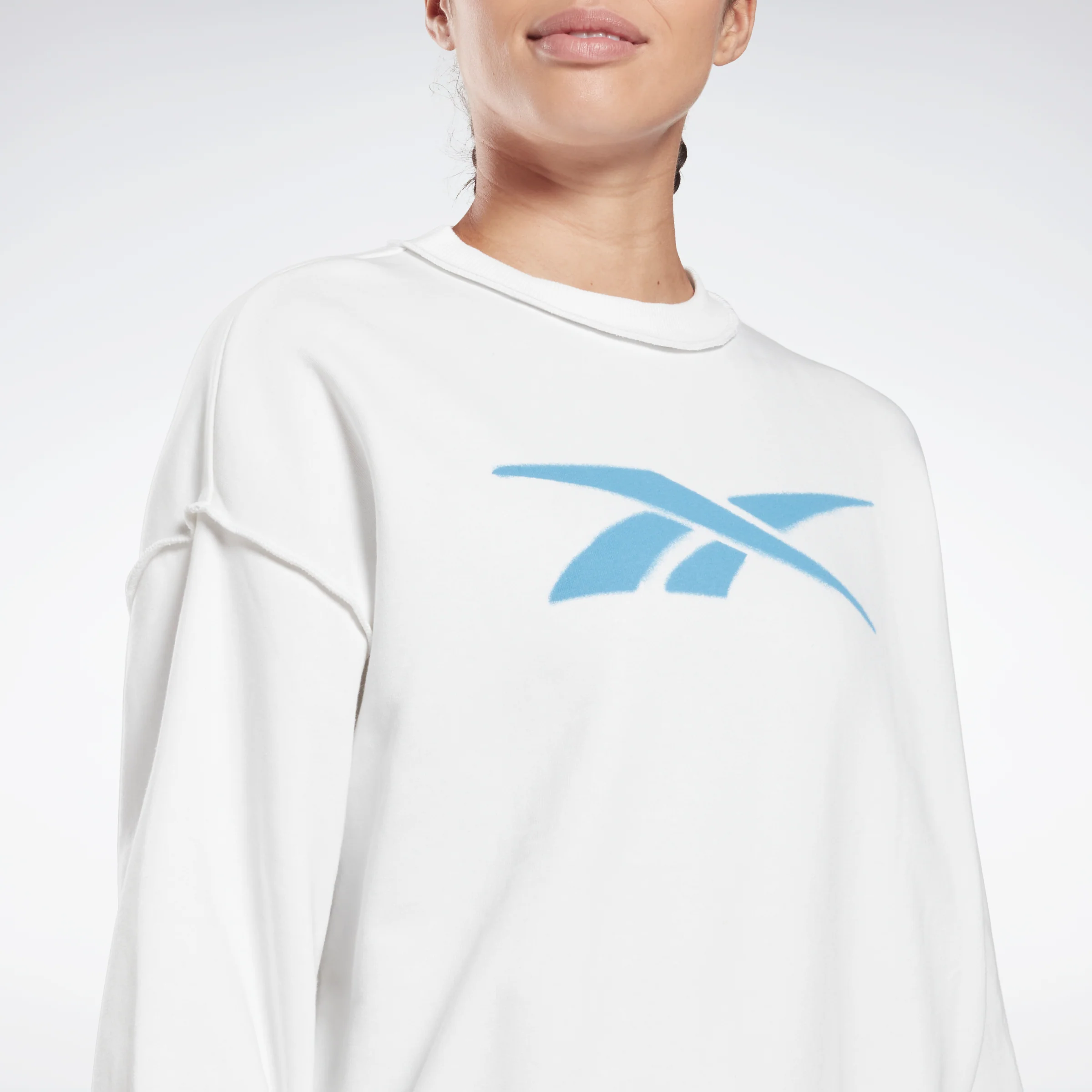 Reebok Apparel Women Myt Crew Sweatshirt White - Image 4