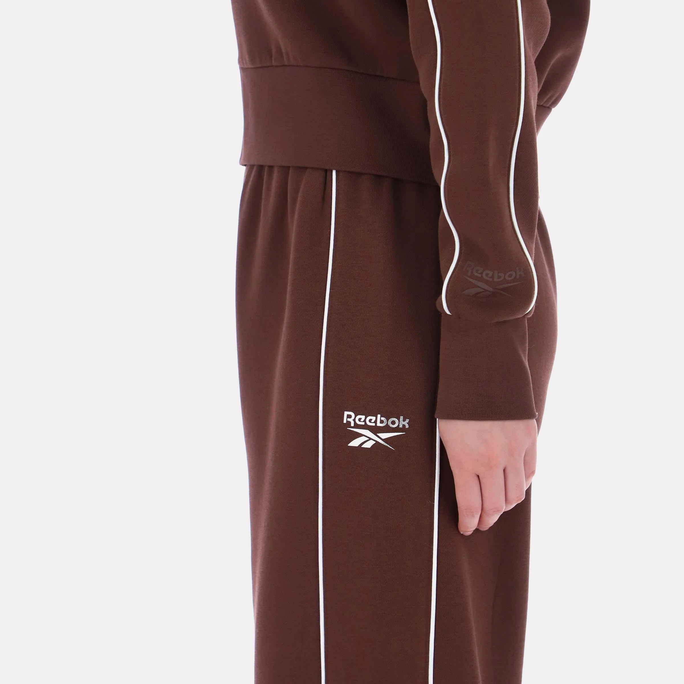 Reebok Apparel Women Off-Duty Wide-Leg Pants CAMPUS BROWN - Image 3