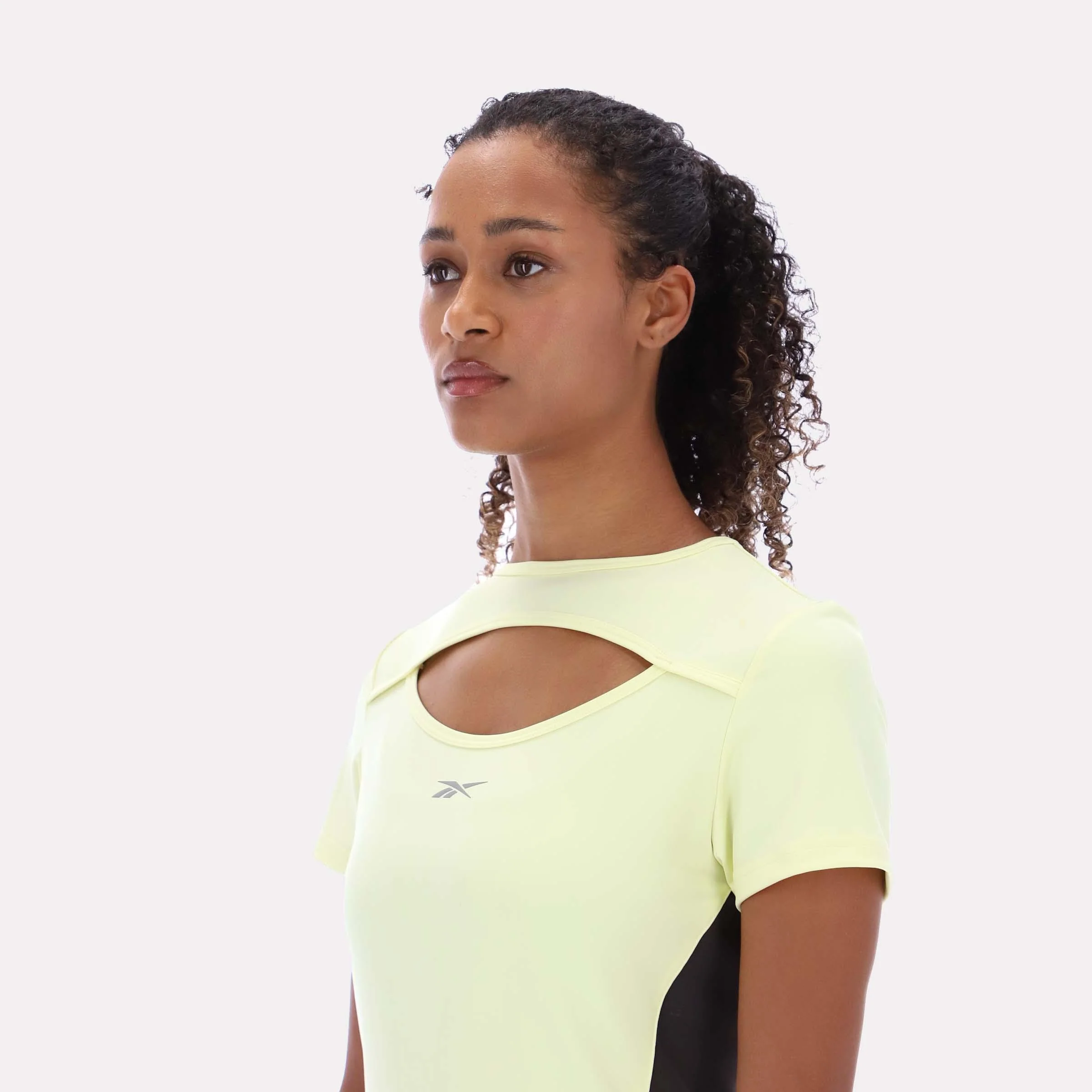 Reebok Apparel Women RBK-Lab Vented Outdoor T-Shirt YELLOW HAZE - Image 3