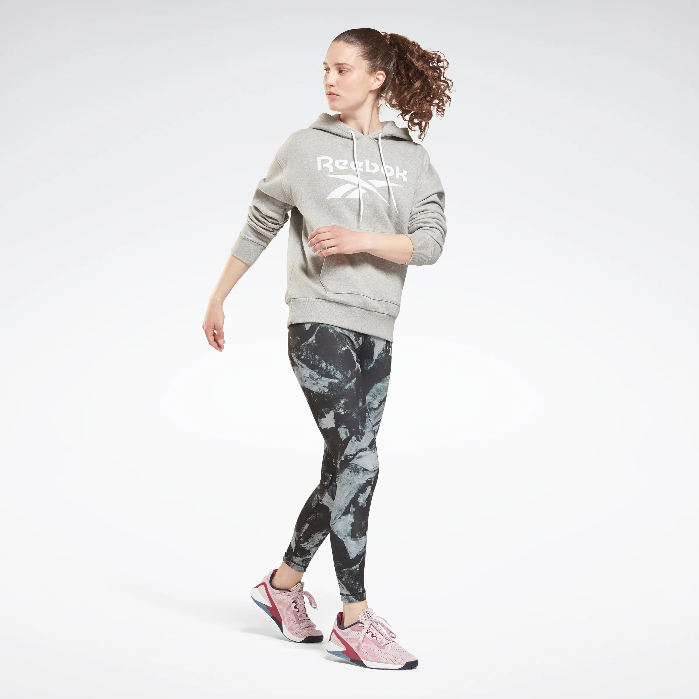Reebok Apparel Women Reebok Identity Logo Fleece Hoodie Mgreyh - Image 2