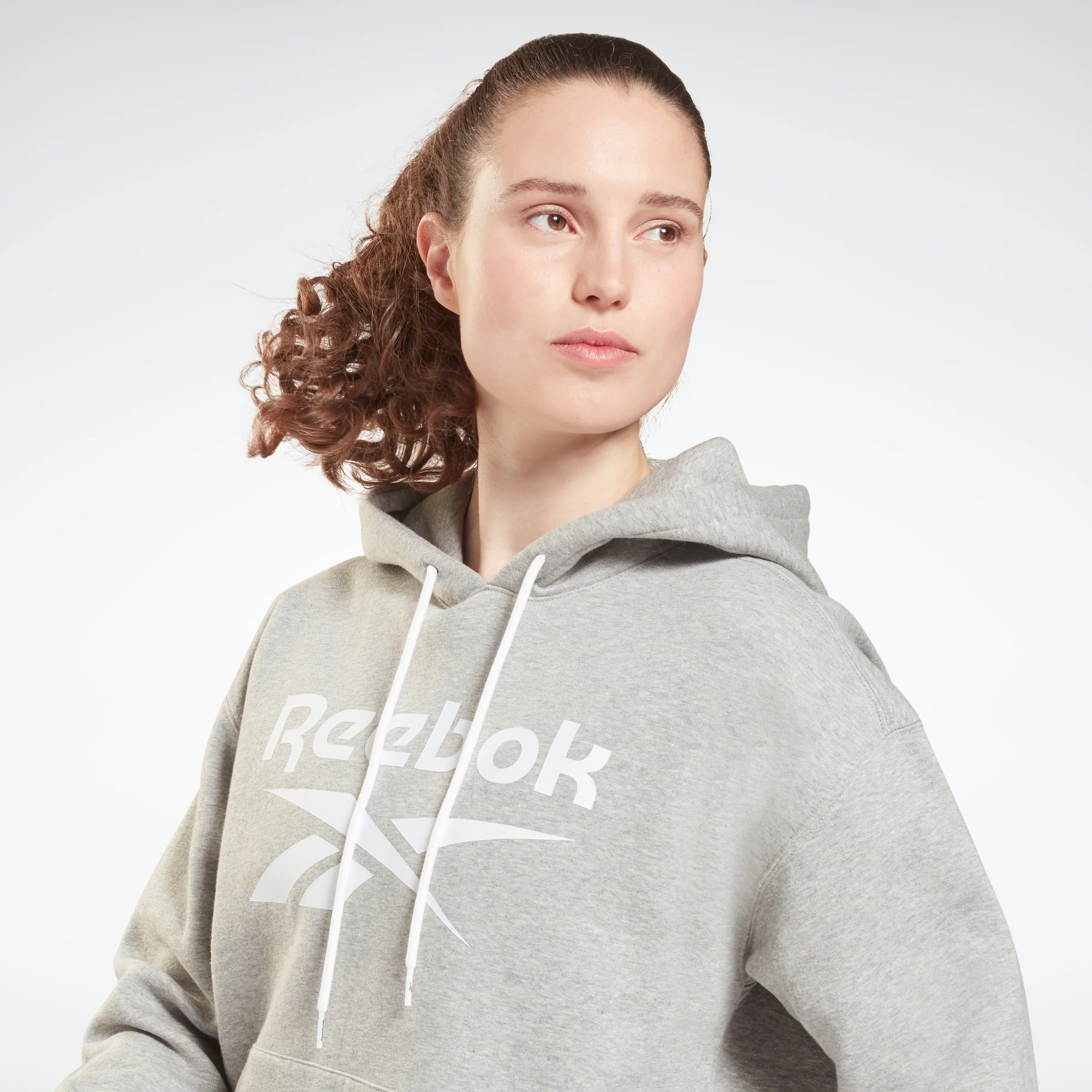 Reebok Apparel Women Reebok Identity Logo Fleece Hoodie Mgreyh - Image 4