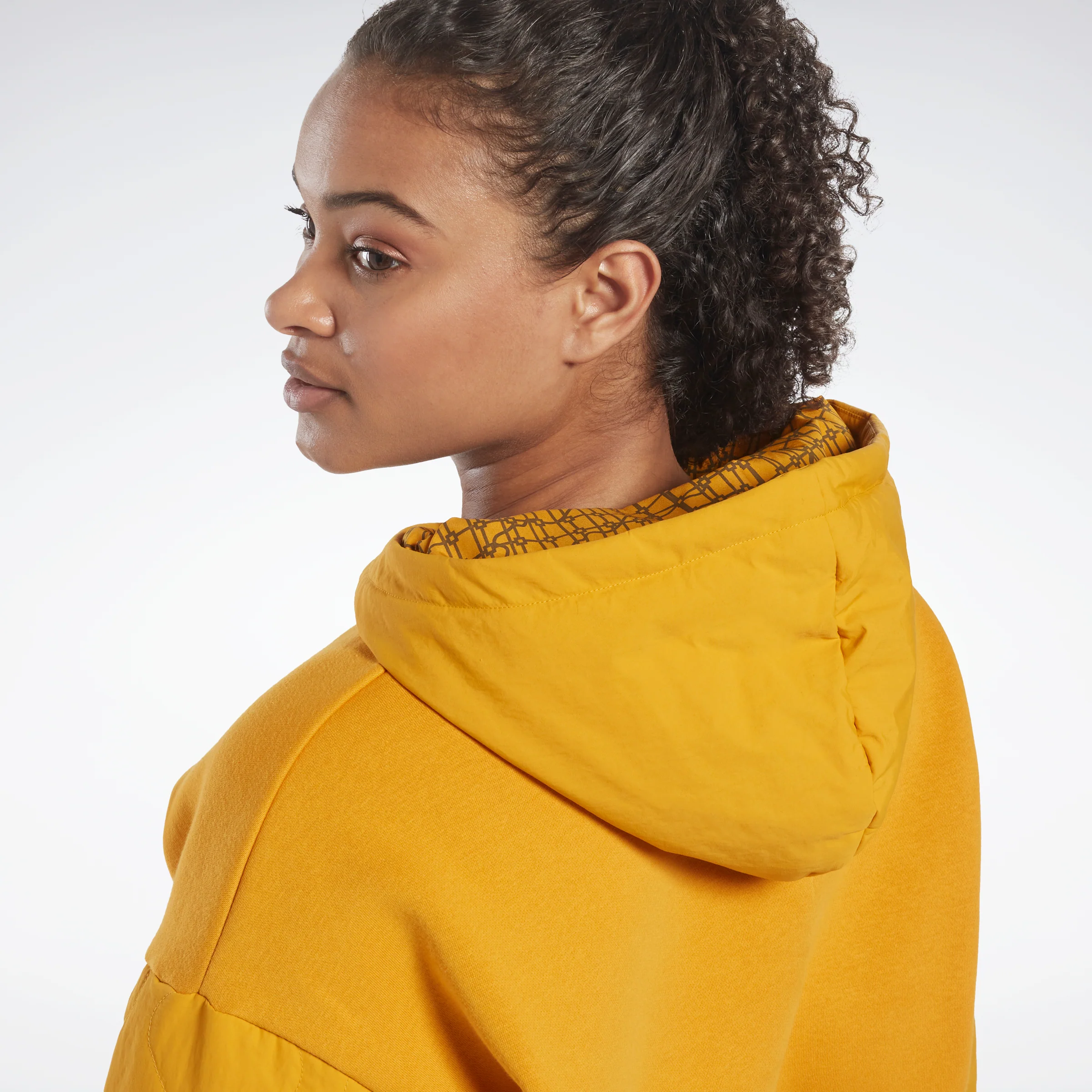 Reebok Apparel Women Thermowarm+Graphene Jacket Brgoch - Image 4