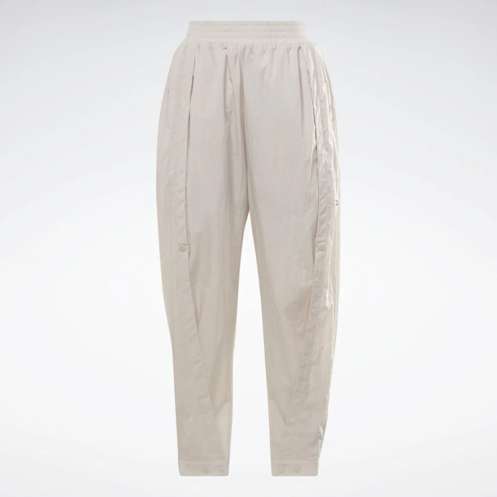 Reebok Apparel Women Trend Lightweight Joggers MOONST - Image 6