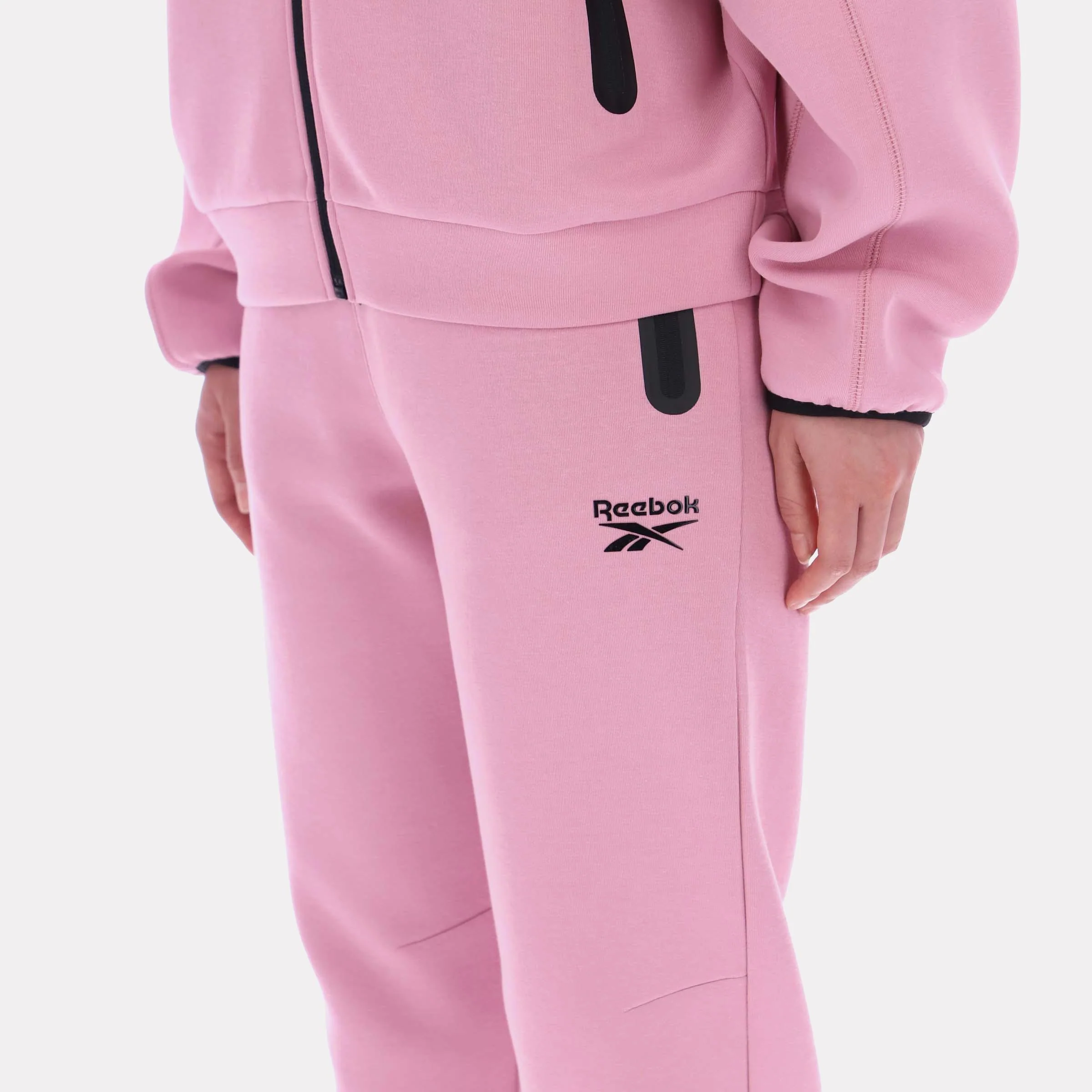 Reebok Apparel Women Vector Tech Joggers DUSTY ROSE - Image 3