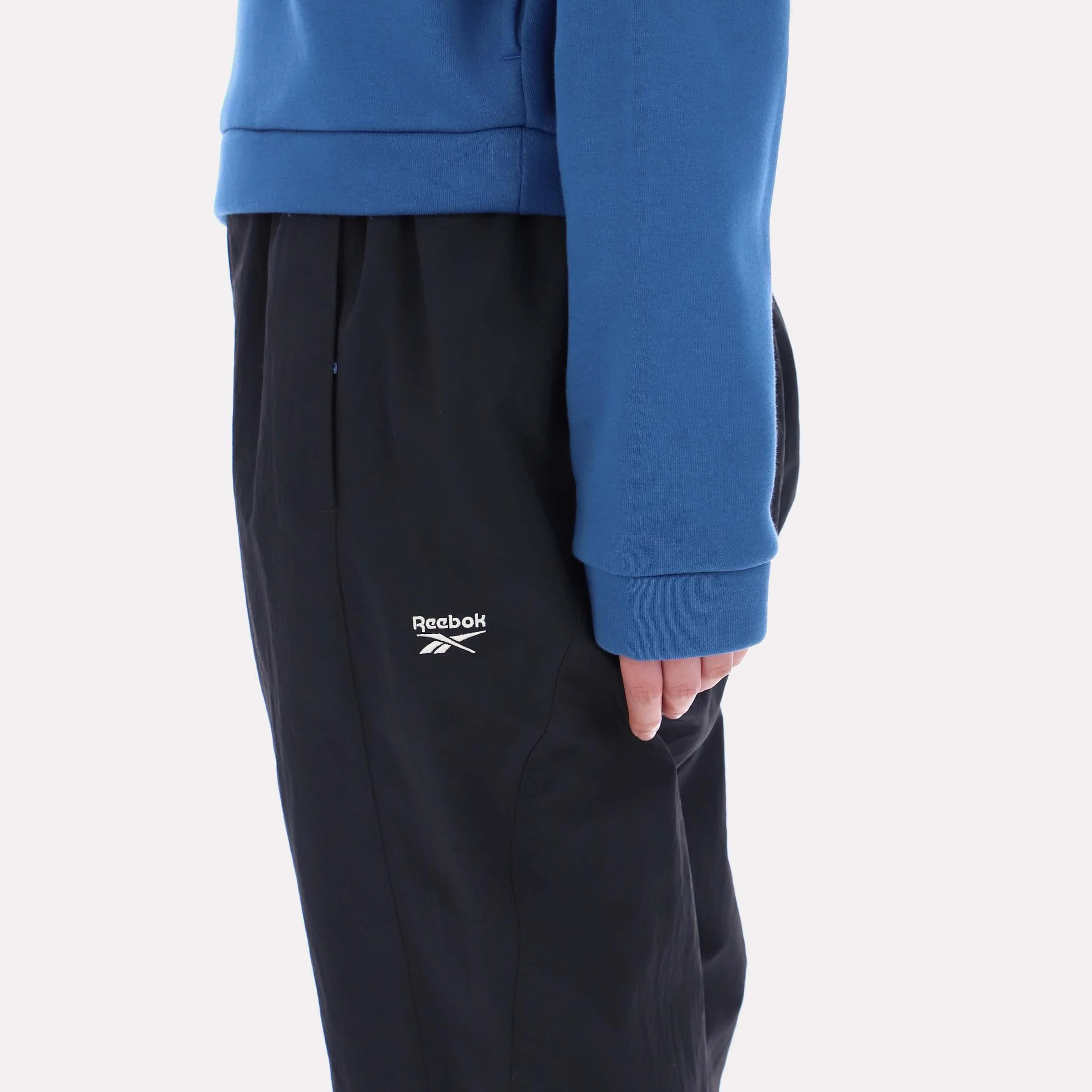 Reebok Apparel Women Vector Track Pants NIGHT BLACK/CLASSIC WHITE - Image 4