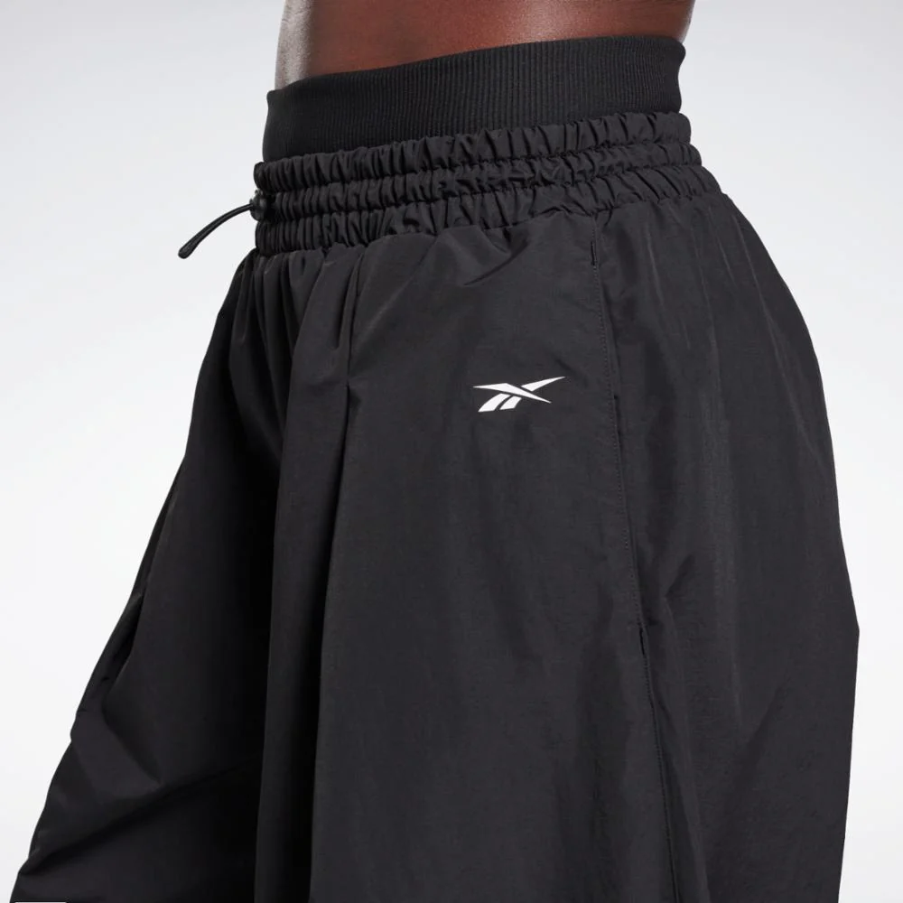 Reebok Apparel Women Wide Leg Woven Pants BLACK - Image 4