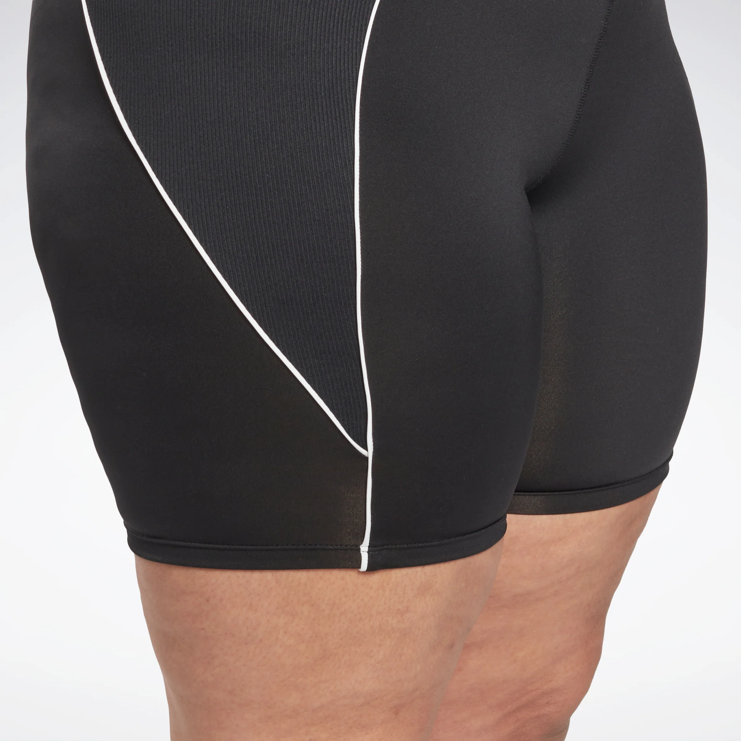 Reebok Apparel Women Workout Ready Poly Shorts (Plus Size) Nghblk - Image 4